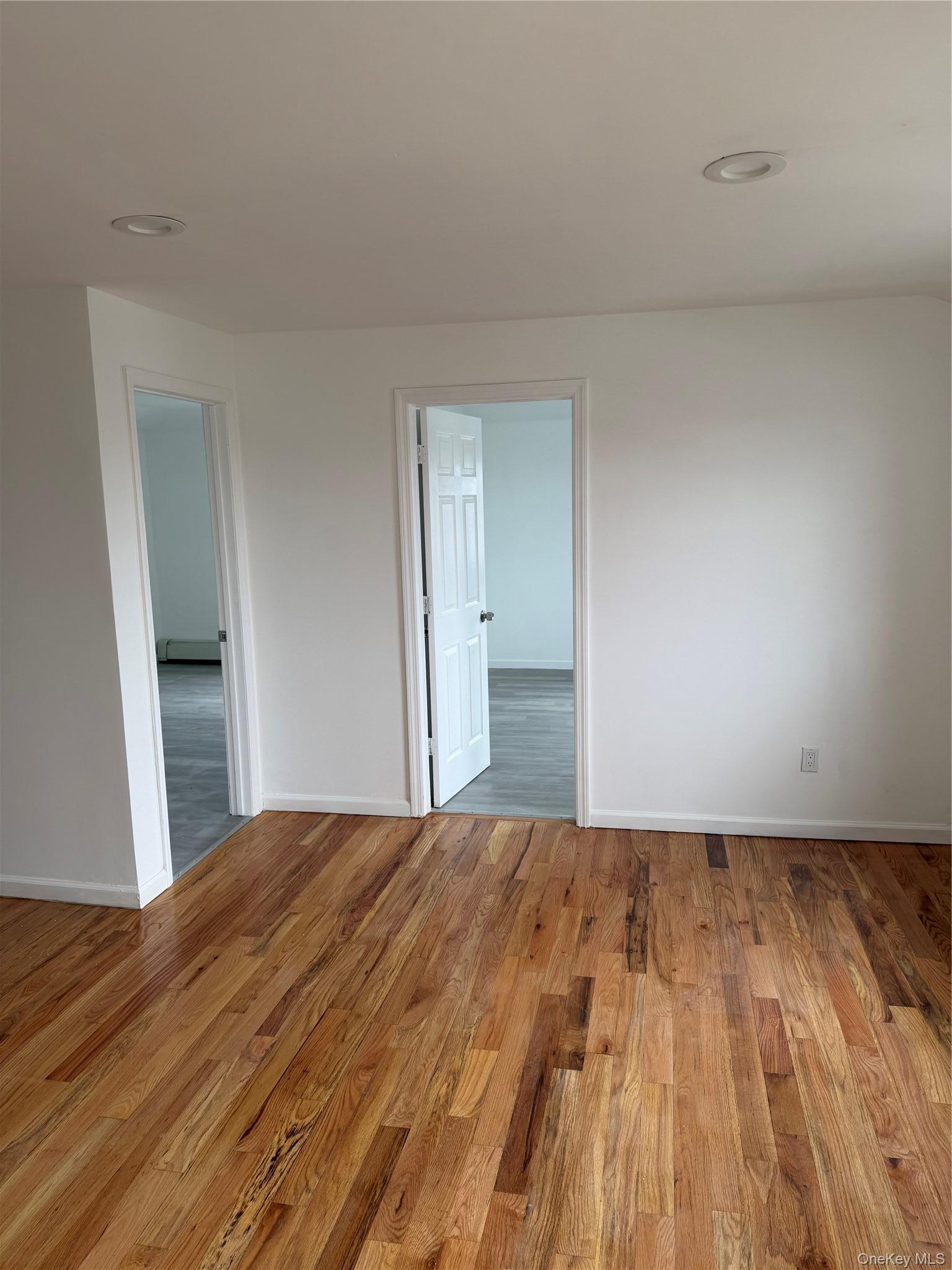 Single Family 176th Street  Queens, NY 11434, MLS-1058462-30