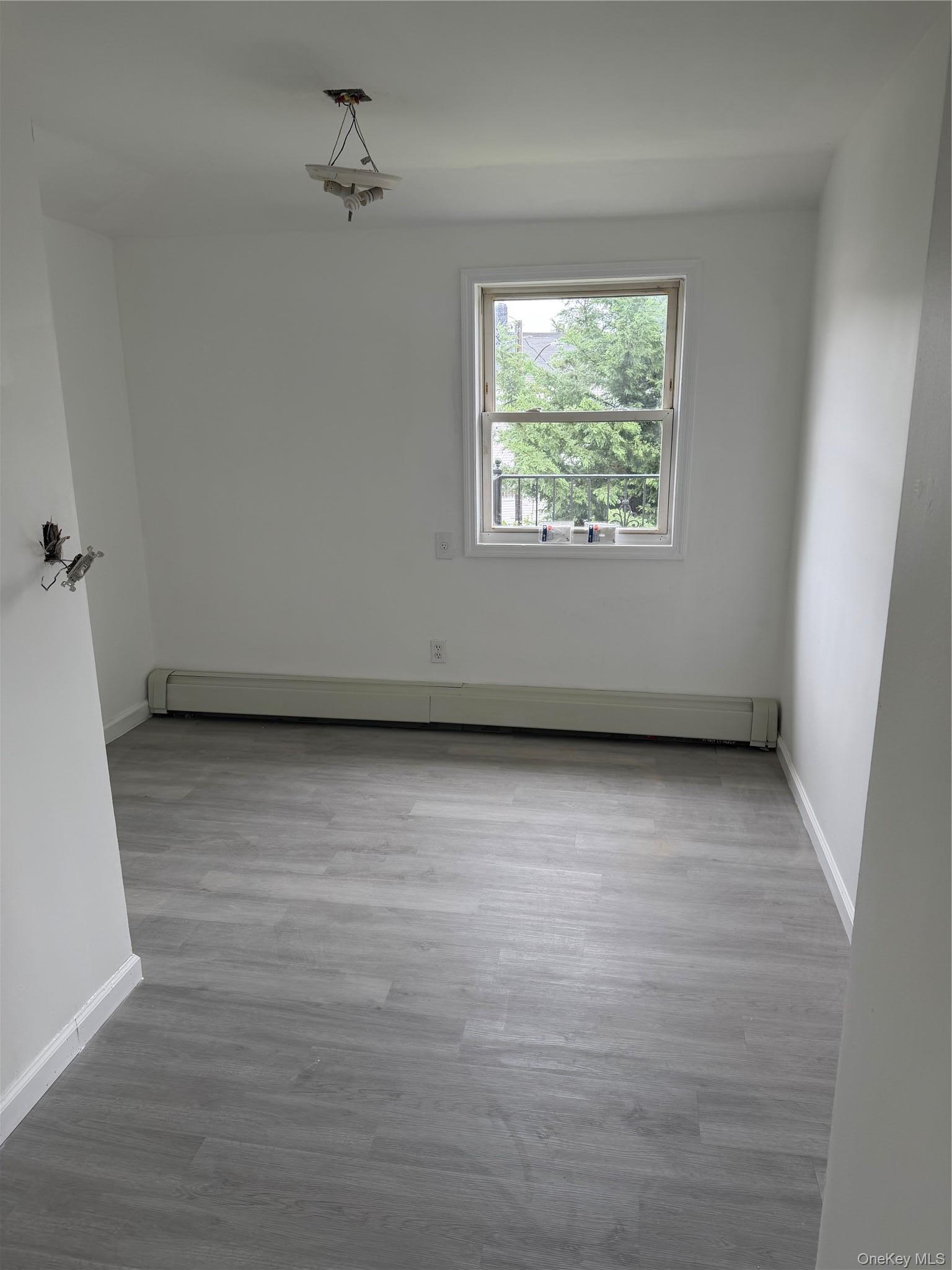 Single Family 176th Street  Queens, NY 11434, MLS-1058462-32