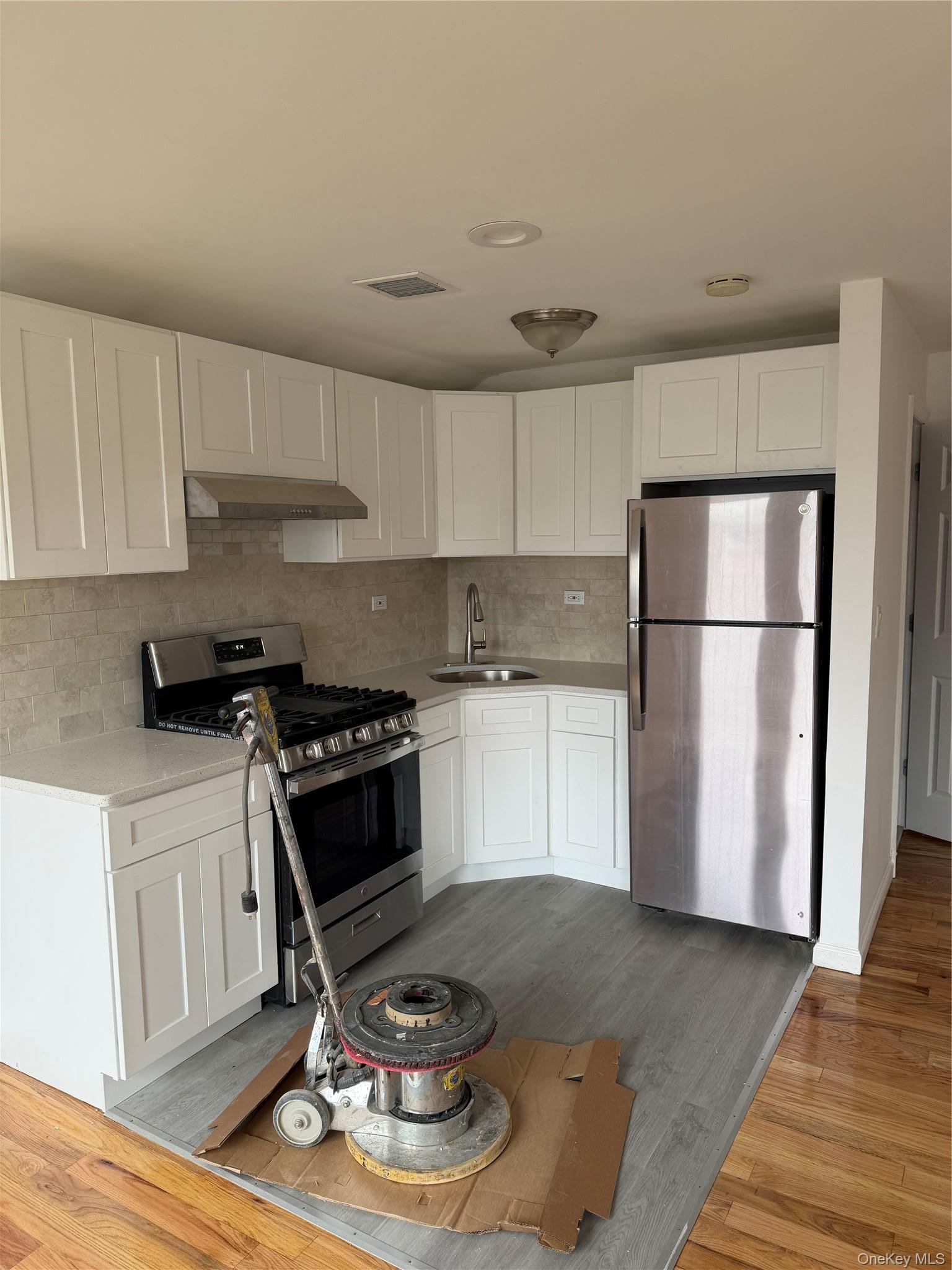 Single Family 176th Street  Queens, NY 11434, MLS-1058462-33