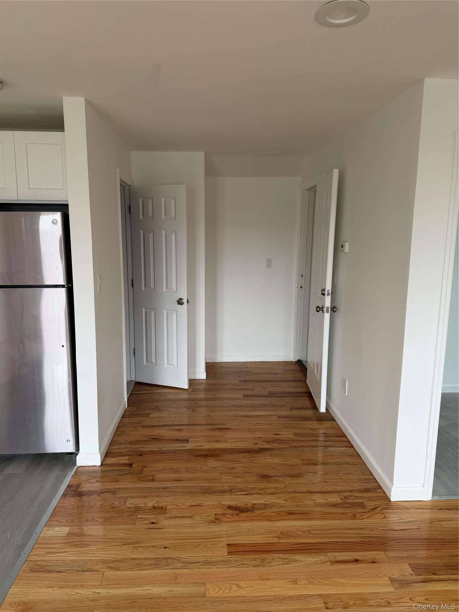 Single Family 176th Street  Queens, NY 11434, MLS-1058462-35