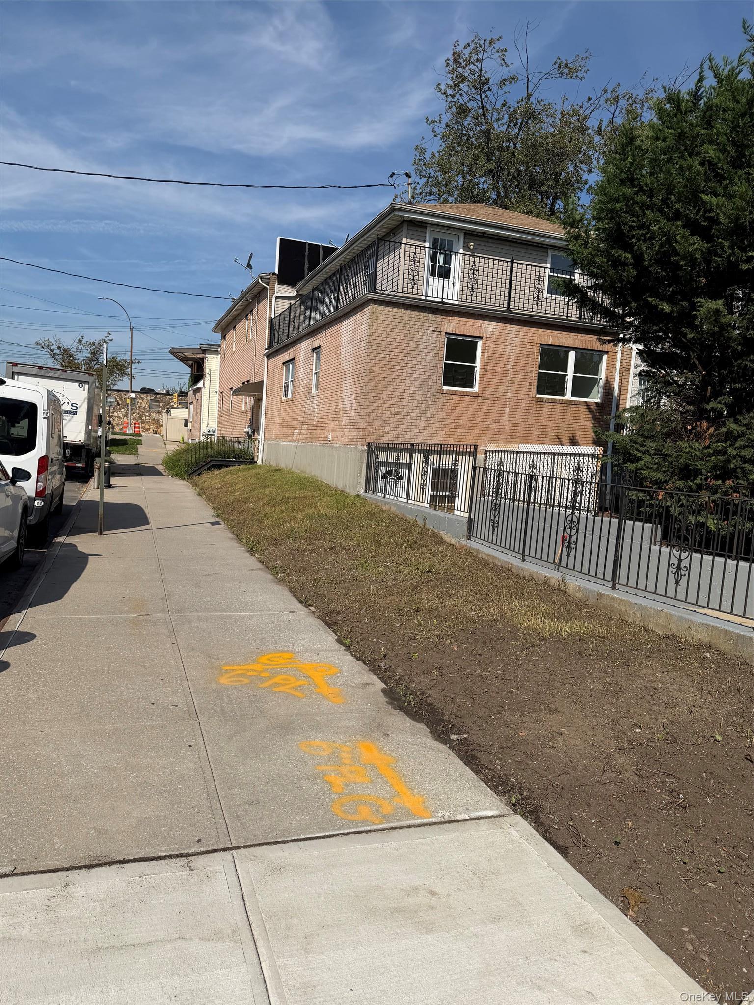 Single Family 176th Street  Queens, NY 11434, MLS-1058462-7