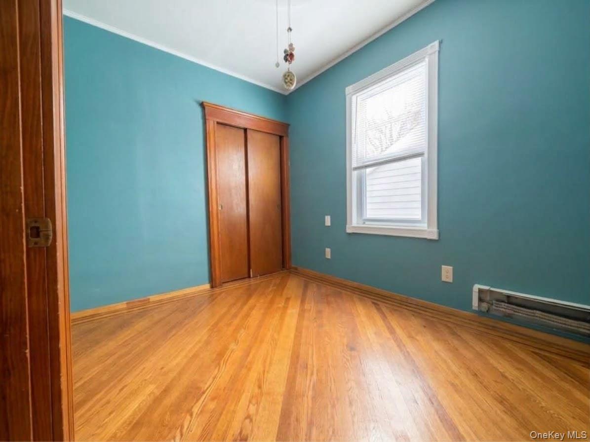 Single Family 60th Place Queens, NY 11385, MLS-1058464-18