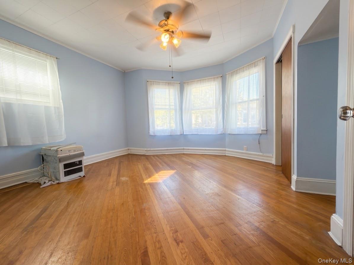 Single Family 60th Place Queens, NY 11385, MLS-1058464-25