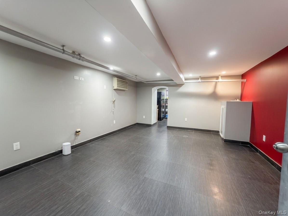 Single Family 60th Place Queens, NY 11385, MLS-1058464-5