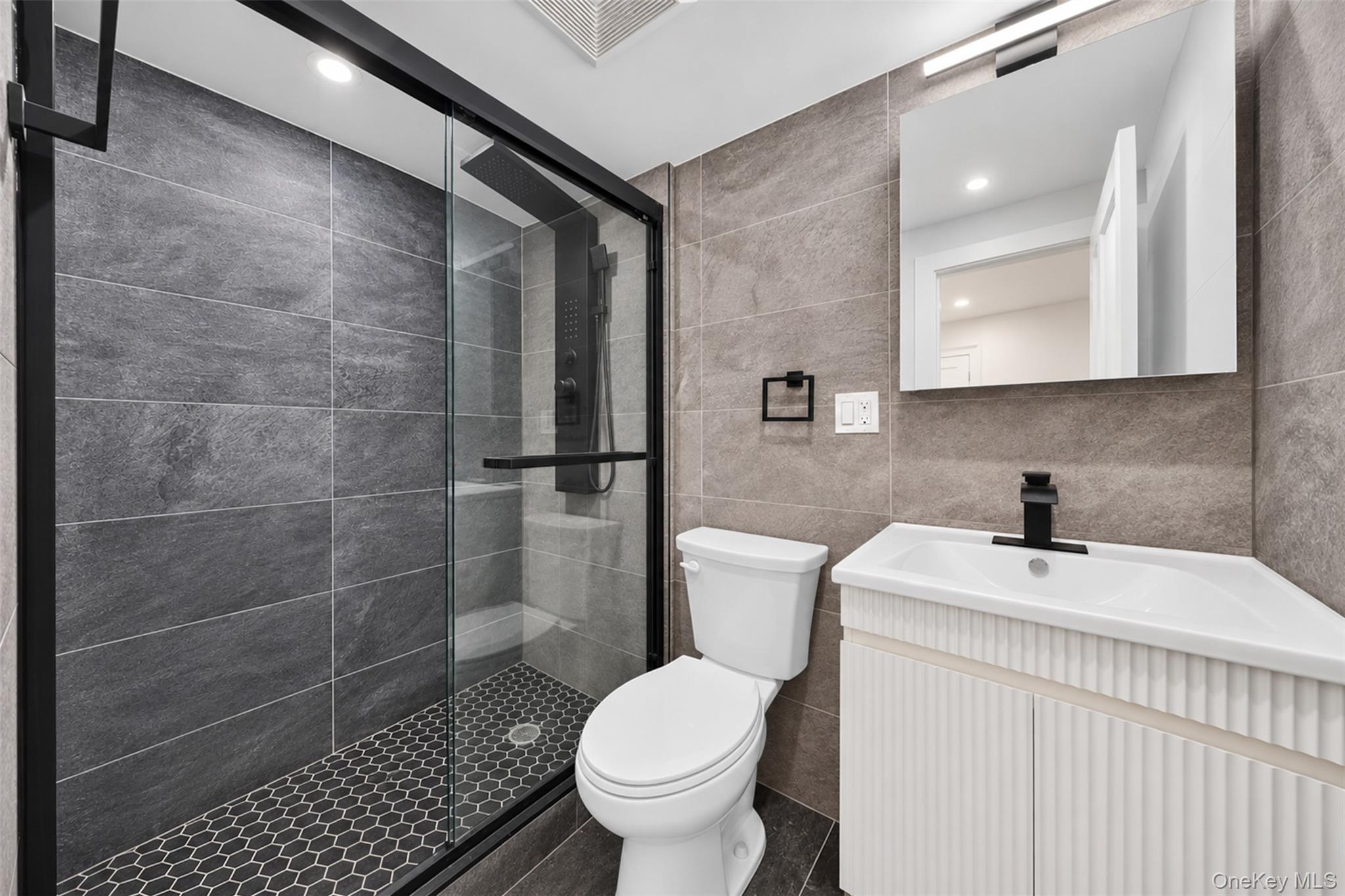 Single Family 69th Avenue  Queens, NY 11375, MLS-1058480-21