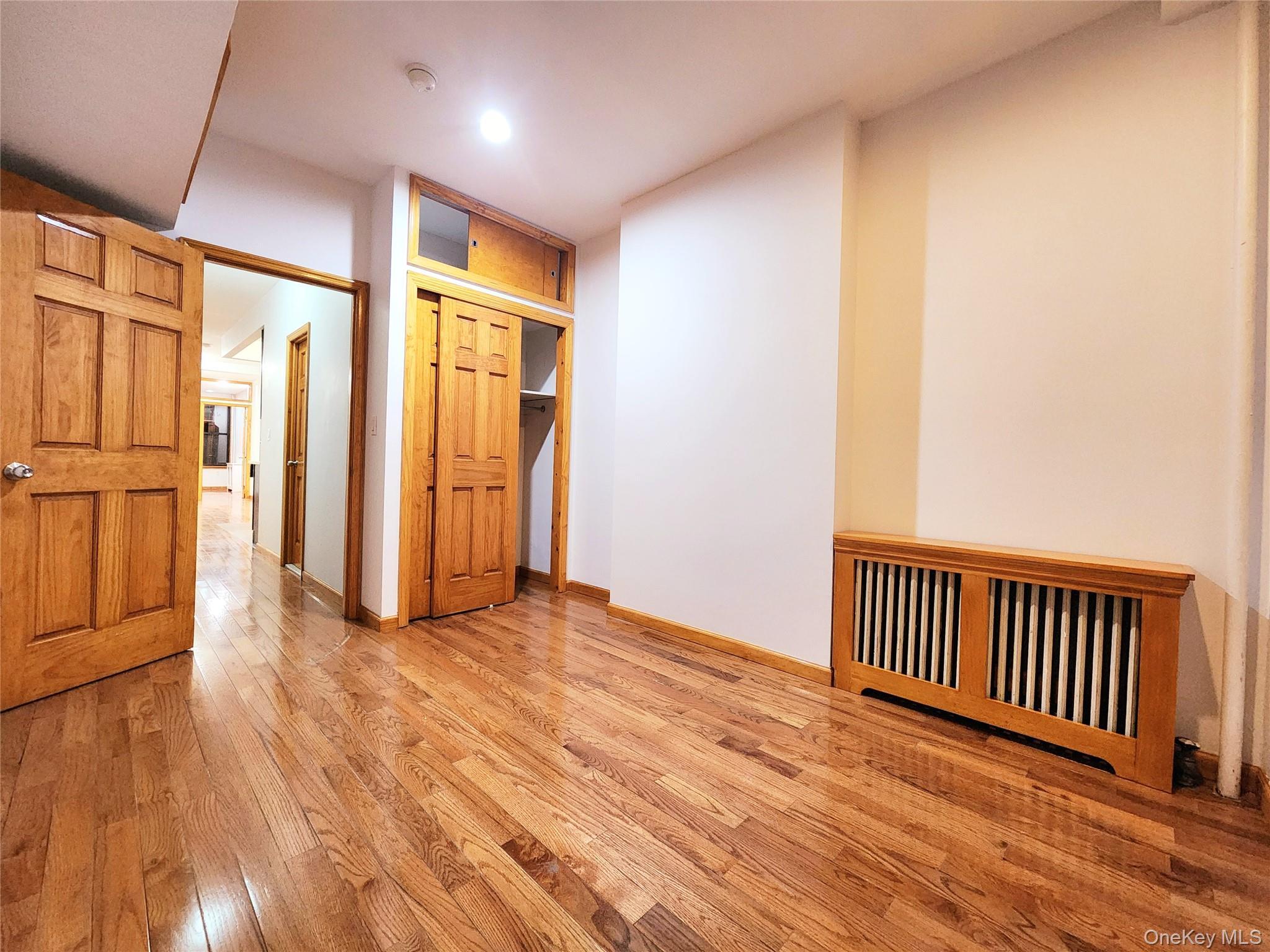 Single Family Seneca Avenue Queens, NY 11385, MLS-1058487-13