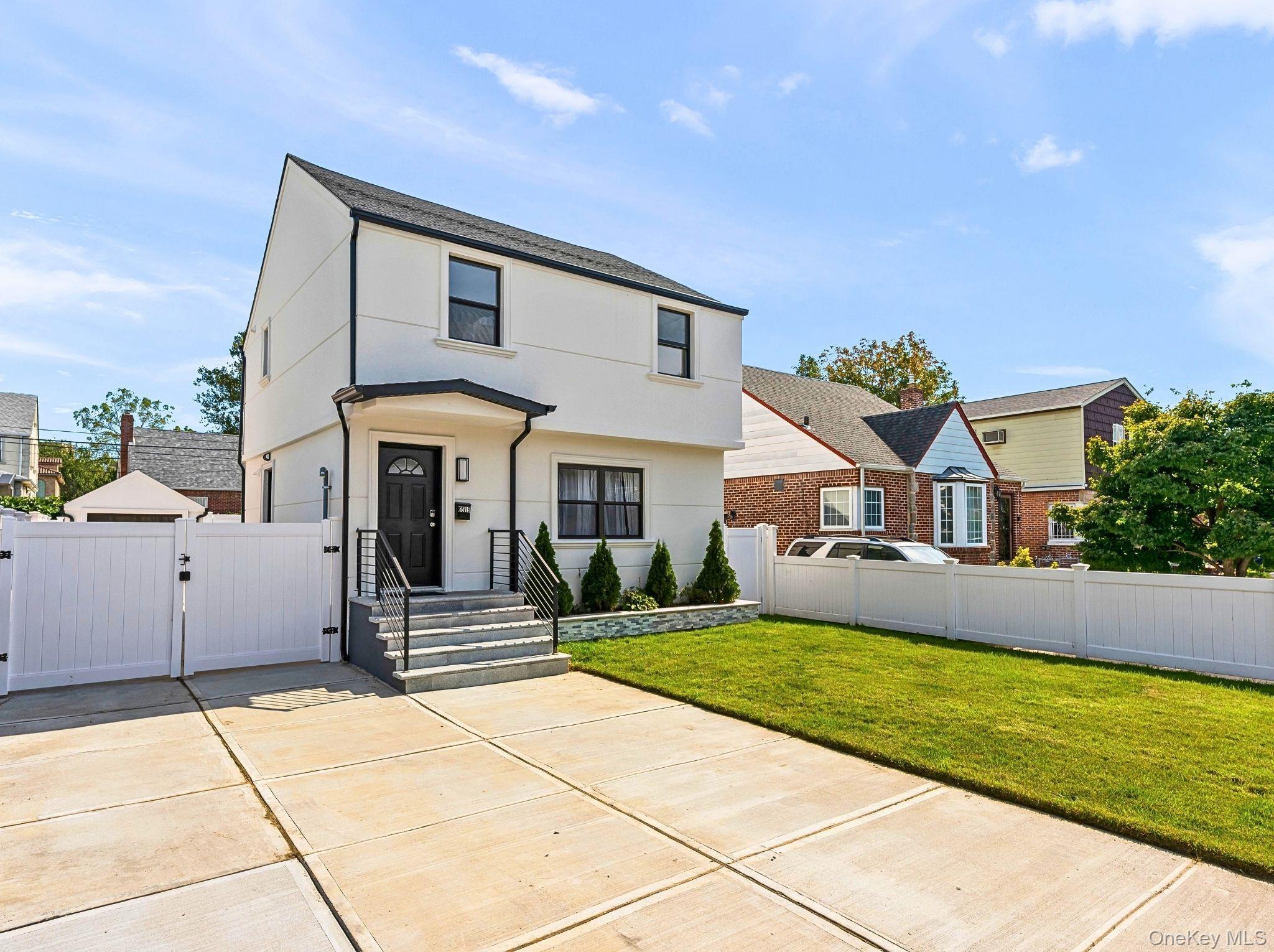 Single Family 183rd Street Queens, NY 11365, MLS-1058528-2