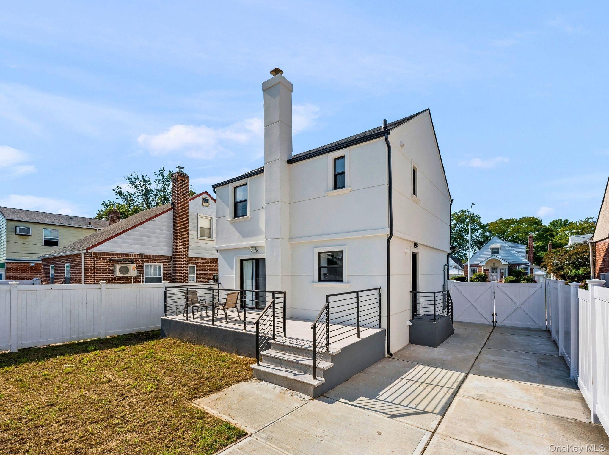 Single Family 183rd Street Queens, NY 11365, MLS-1058528-21