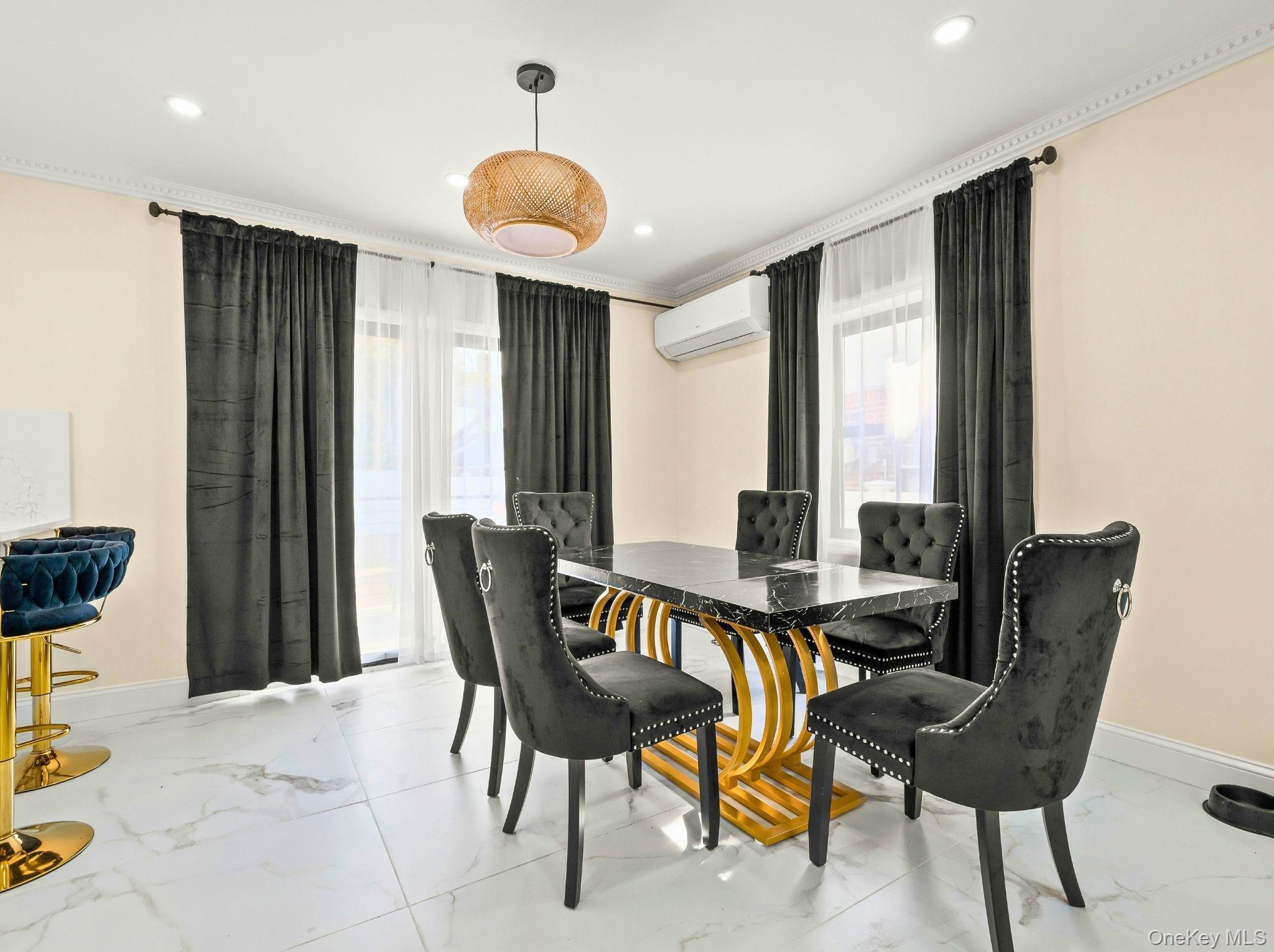 Single Family 183rd Street Queens, NY 11365, MLS-1058528-5