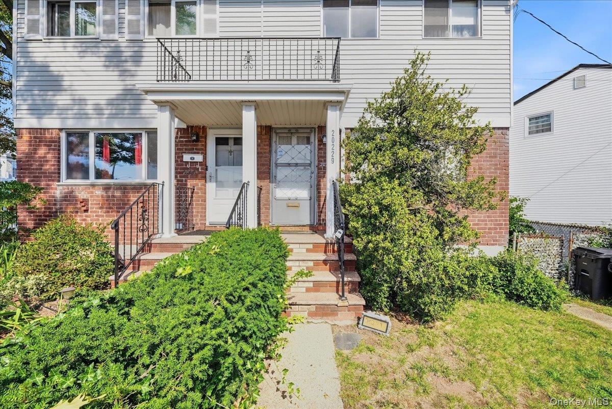 Single Family 120th Avenue Queens, NY 11412, MLS-1058577-2