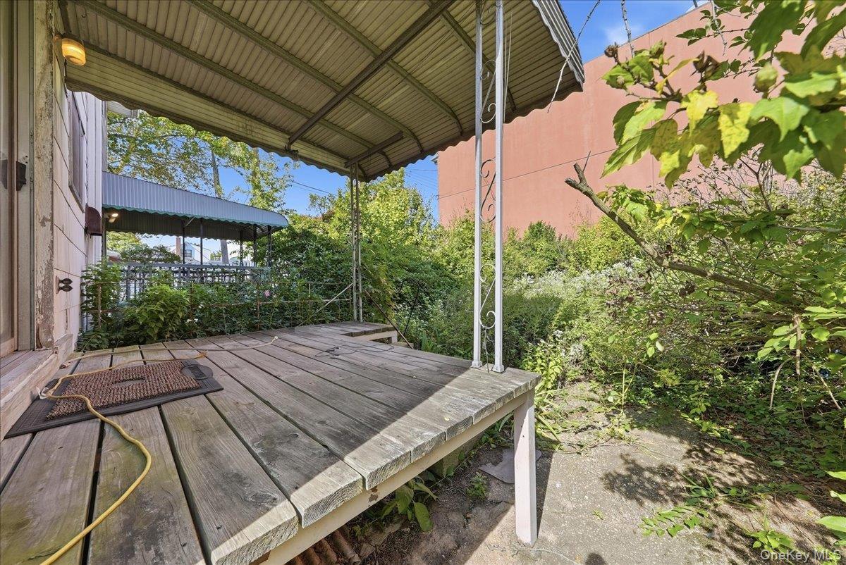Single Family 120th Avenue Queens, NY 11412, MLS-1058577-24