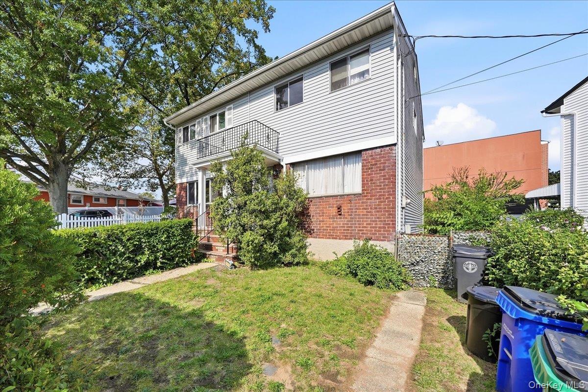 Single Family 120th Avenue Queens, NY 11412, MLS-1058577-27