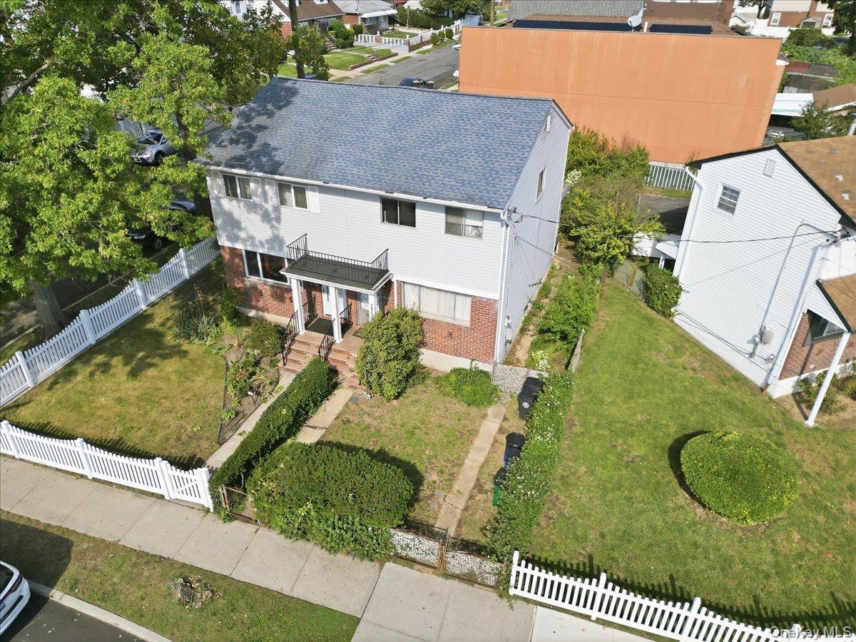 Single Family 120th Avenue Queens, NY 11412, MLS-1058577-29