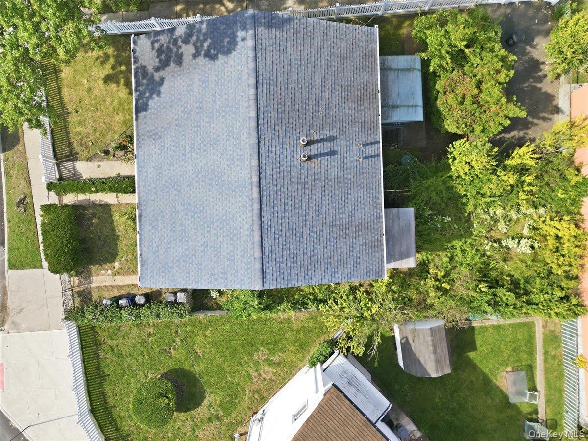 Single Family 120th Avenue Queens, NY 11412, MLS-1058577-30