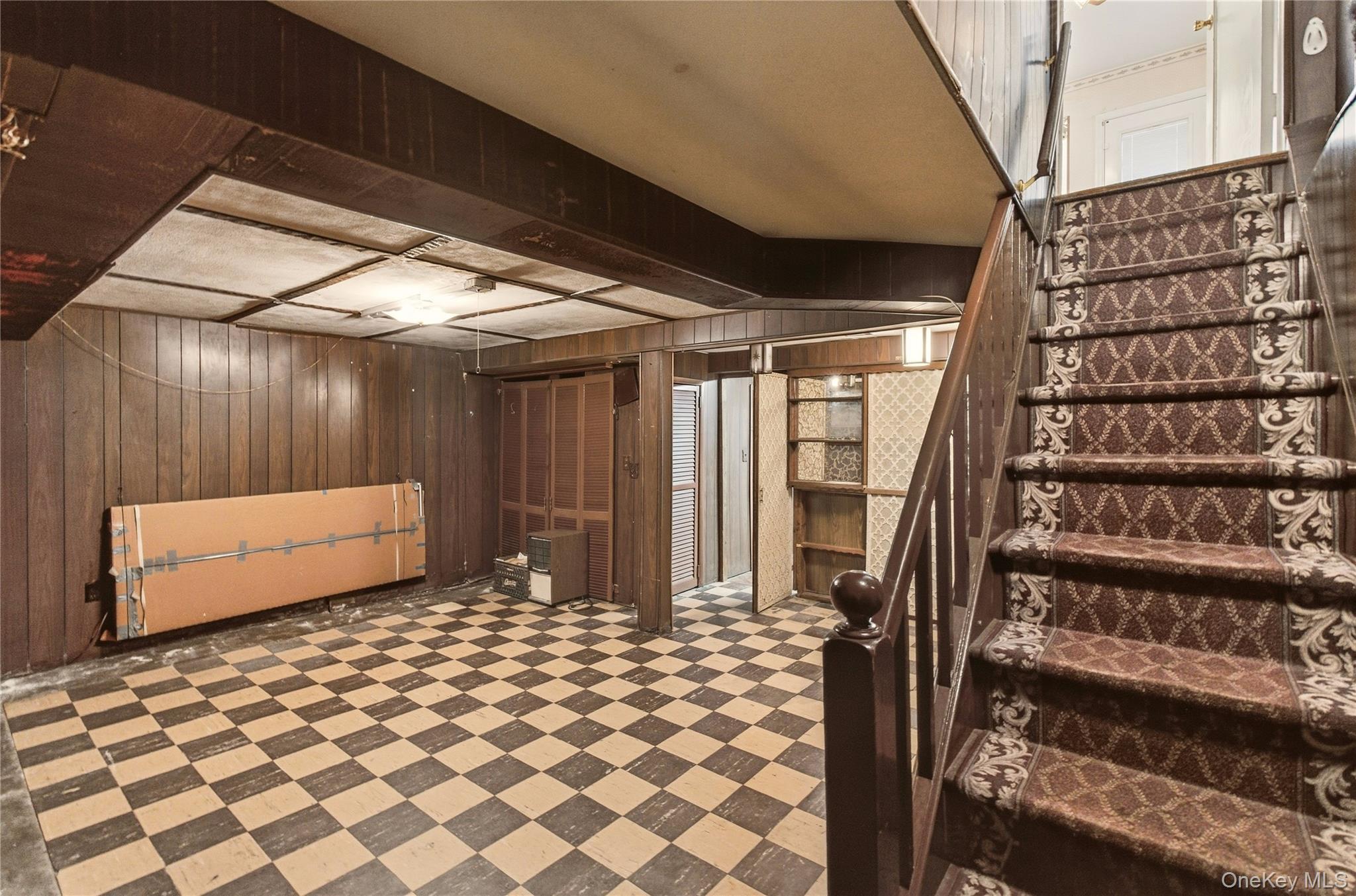 Single Family 25th Avenue Queens, NY 11357, MLS-1058592-18