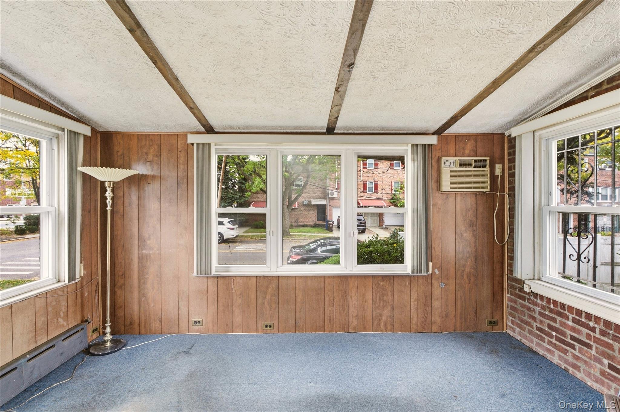 Single Family 25th Avenue Queens, NY 11357, MLS-1058592-4