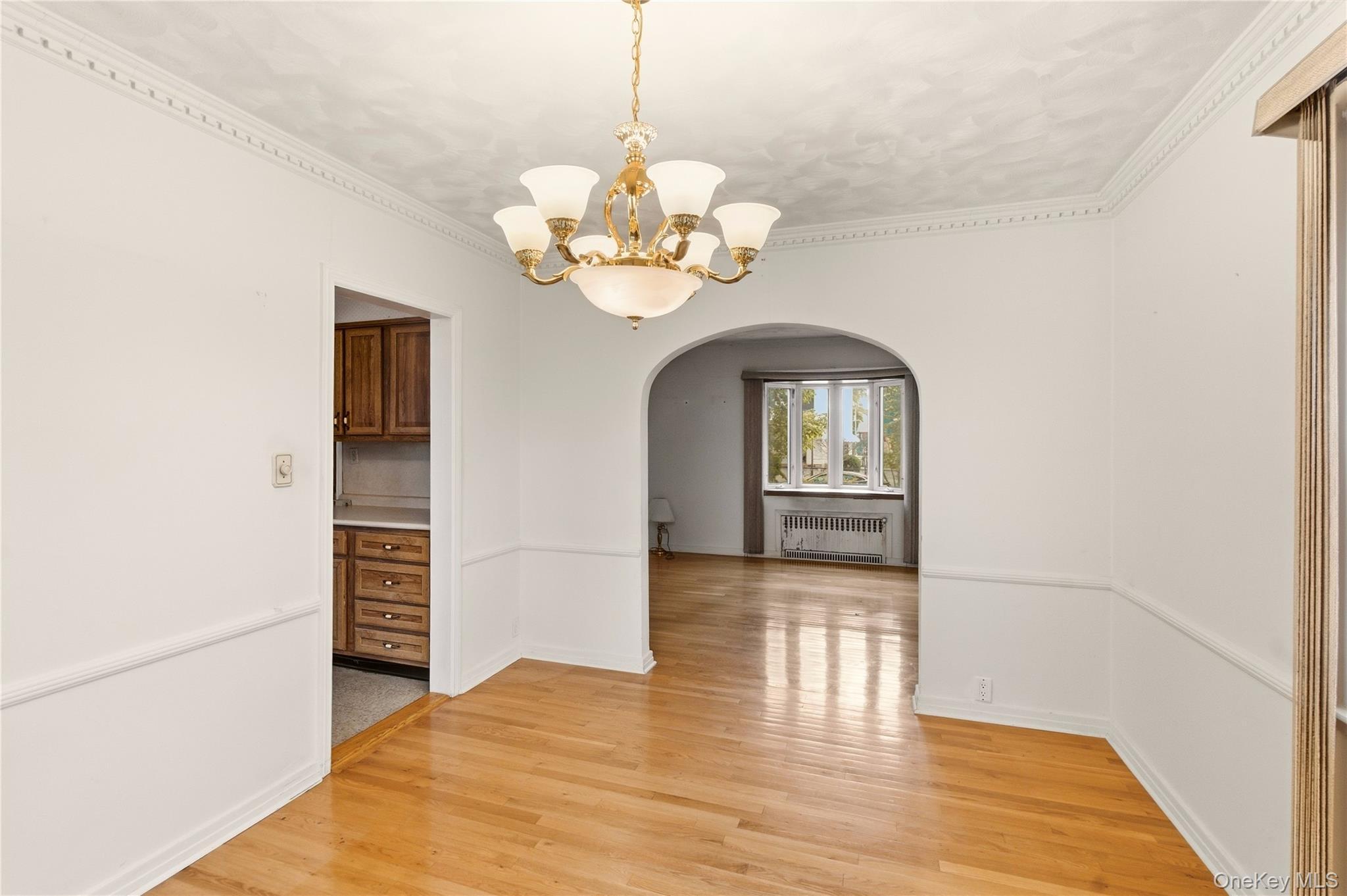 Single Family 25th Avenue Queens, NY 11357, MLS-1058592-7
