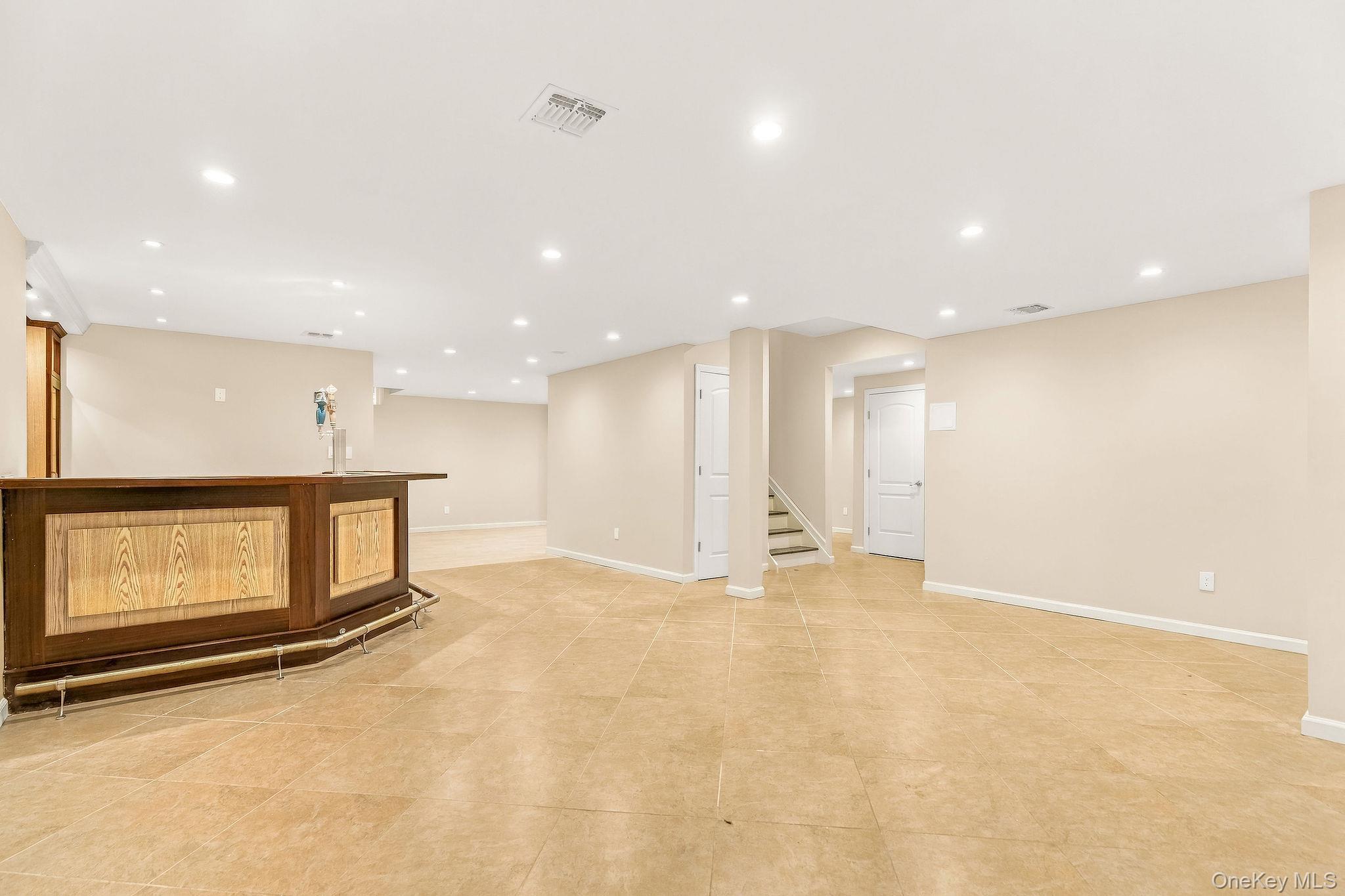Single Family Corin Court  Nassau County, NY 11791, MLS-1058662-33