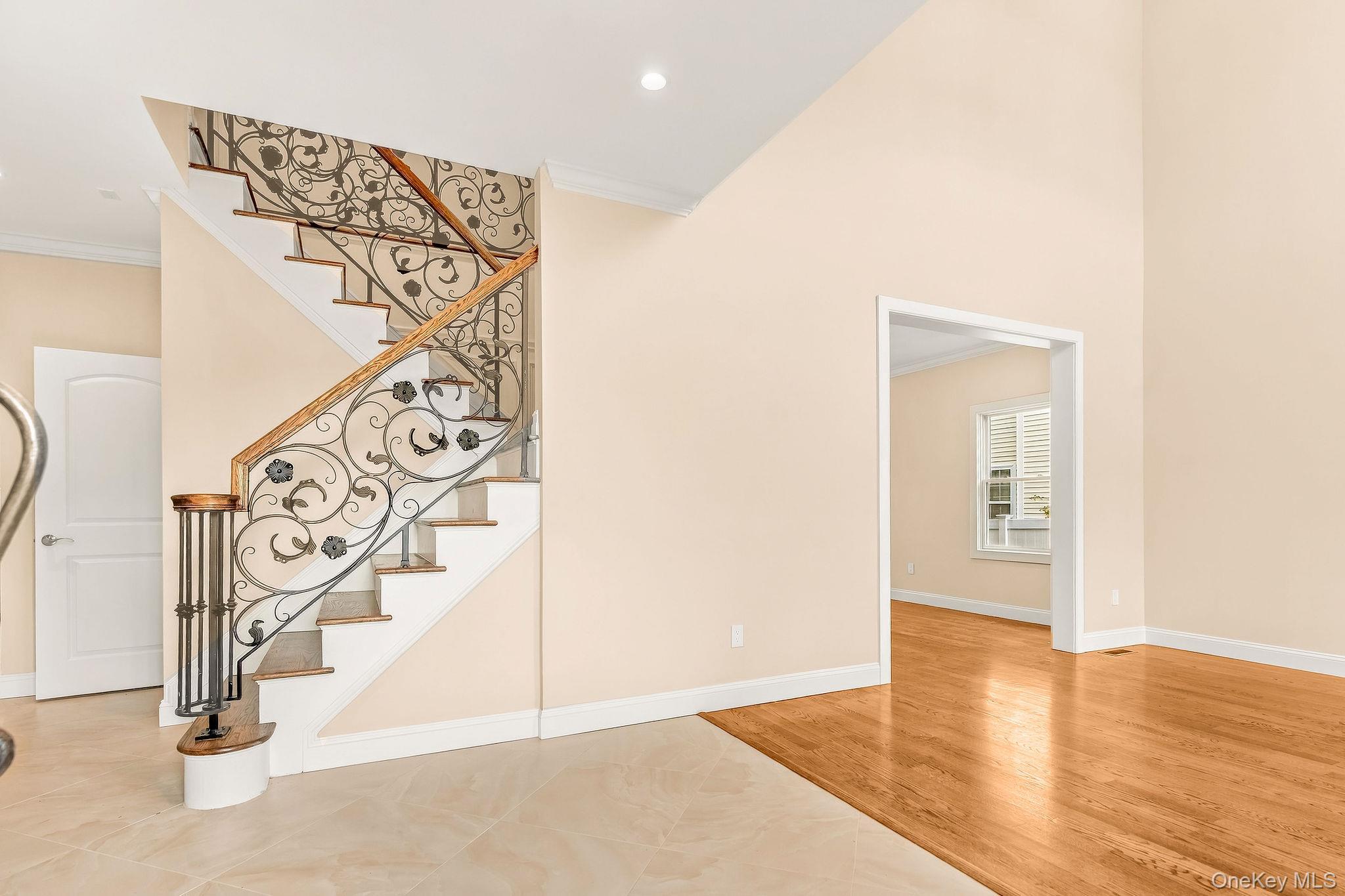 Single Family Corin Court  Nassau County, NY 11791, MLS-1058662-4