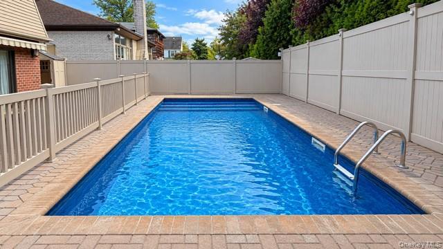 Single Family 211th Street Queens, NY 11361, MLS-1058732-33