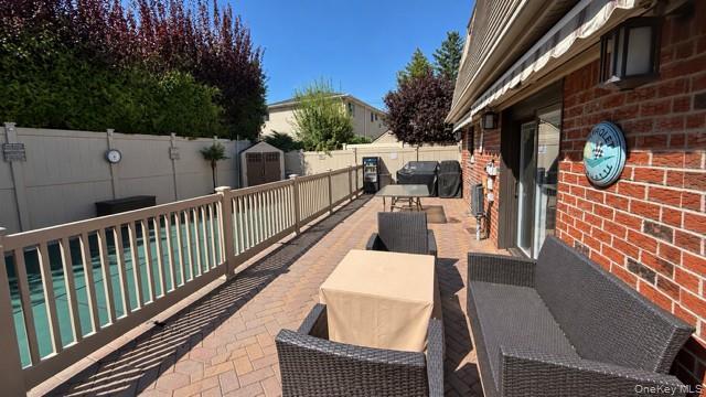 Single Family 211th Street Queens, NY 11361, MLS-1058732-34