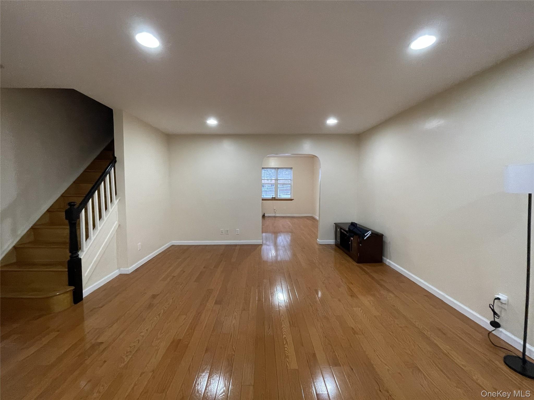 Single Family 61st Road Queens, NY 11367, MLS-1058786-9
