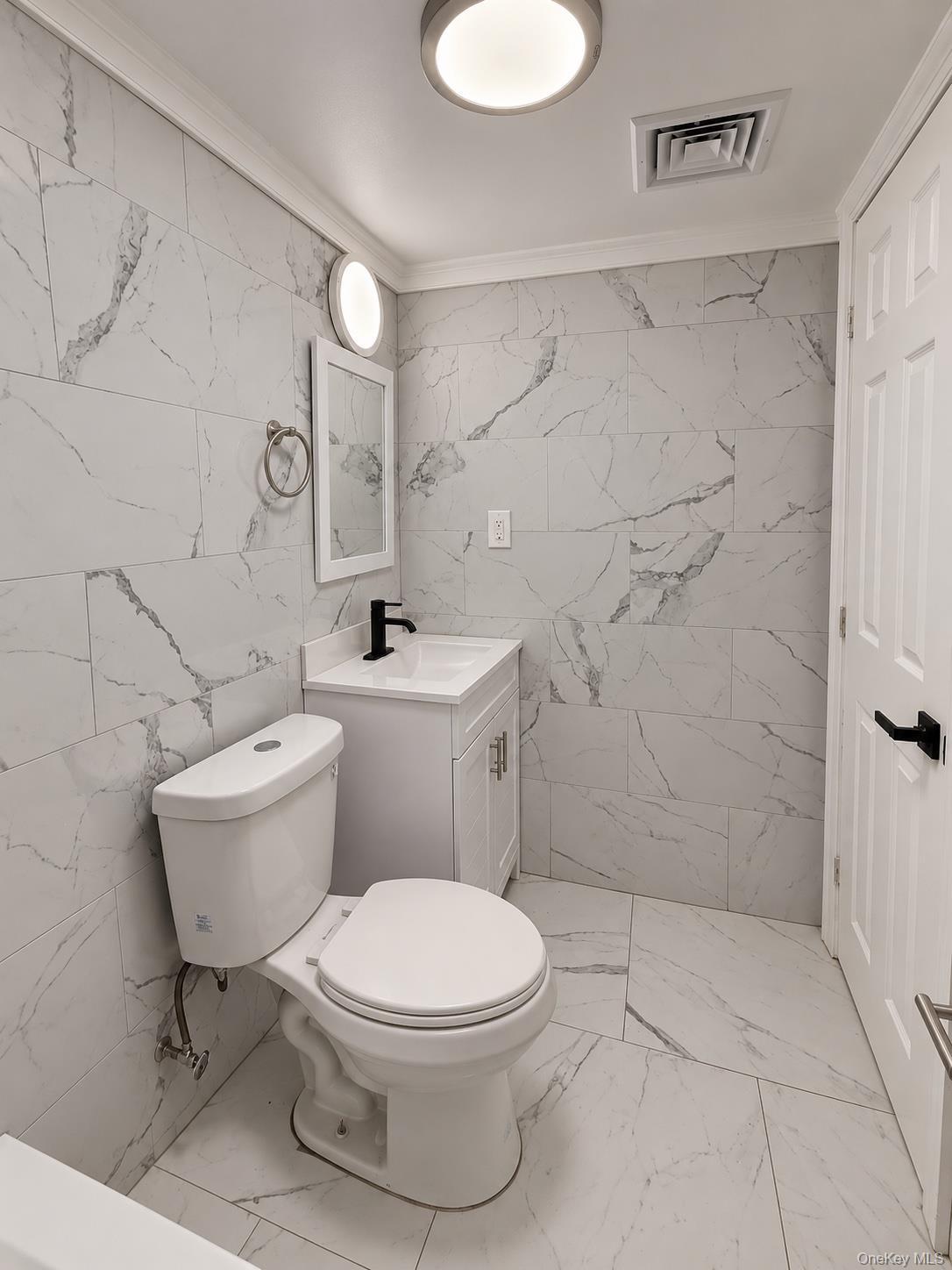Single Family 208th Street  Queens, NY 11411, MLS-1058793-20
