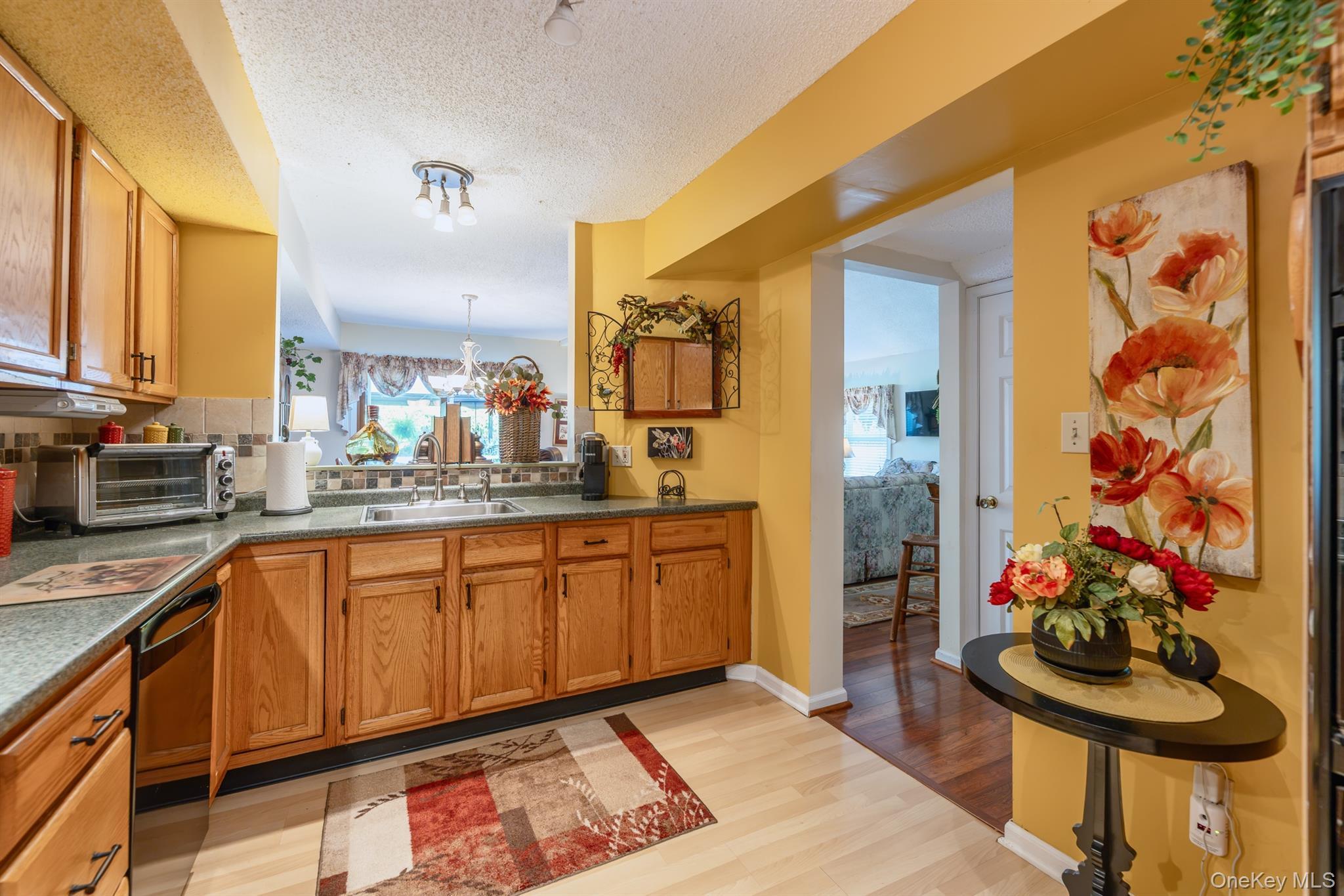 Single Family Cottonwood Circle  Ulster County, NY 12477, MLS-1058796-14