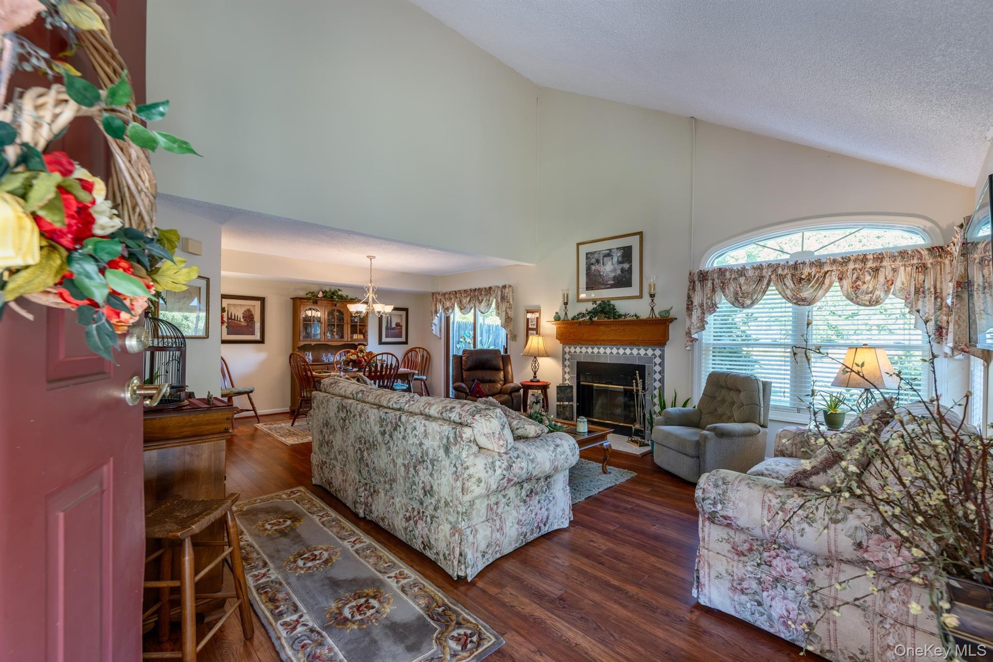 Single Family Cottonwood Circle  Ulster County, NY 12477, MLS-1058796-3