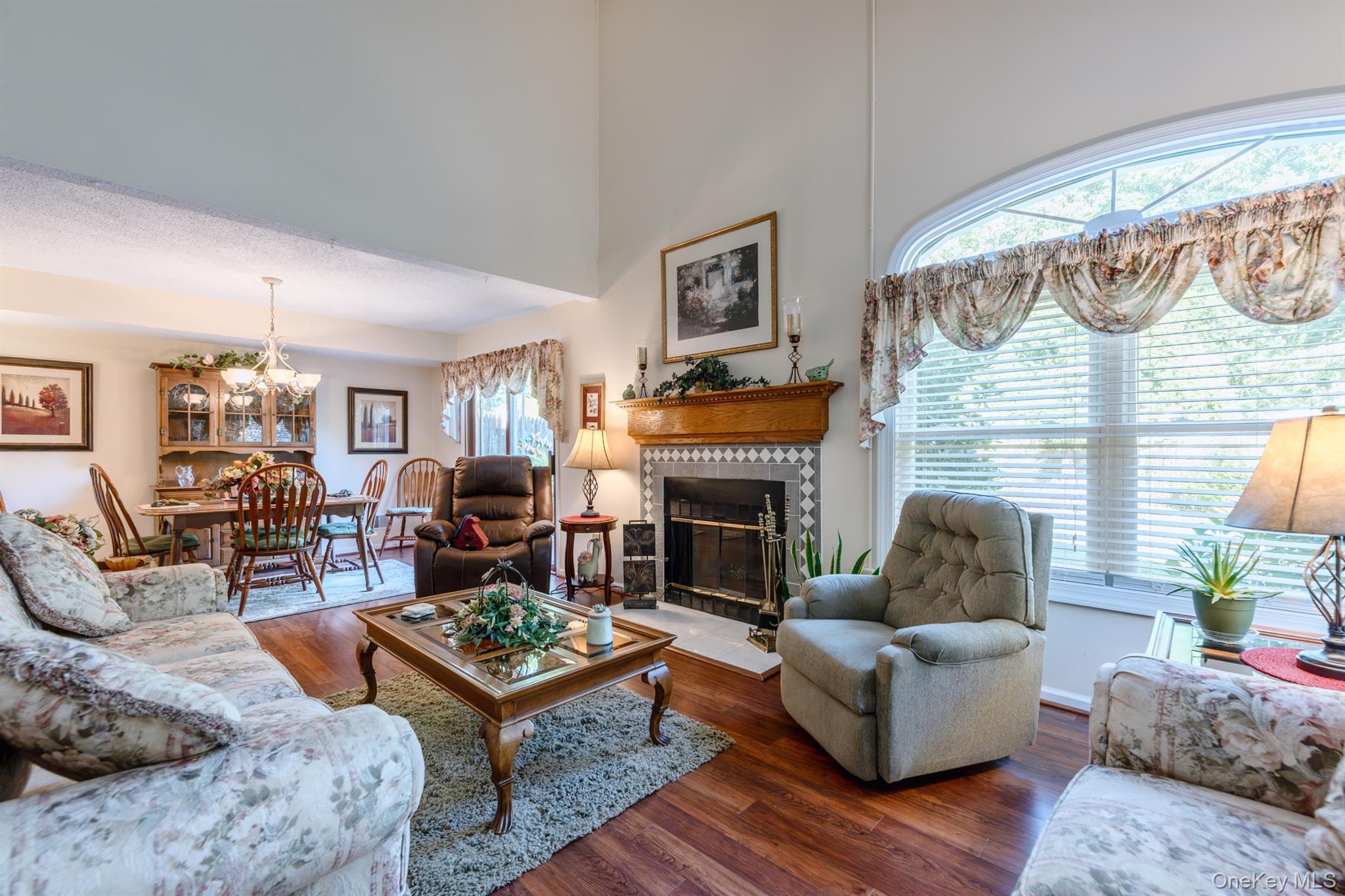 Single Family Cottonwood Circle  Ulster County, NY 12477, MLS-1058796-4