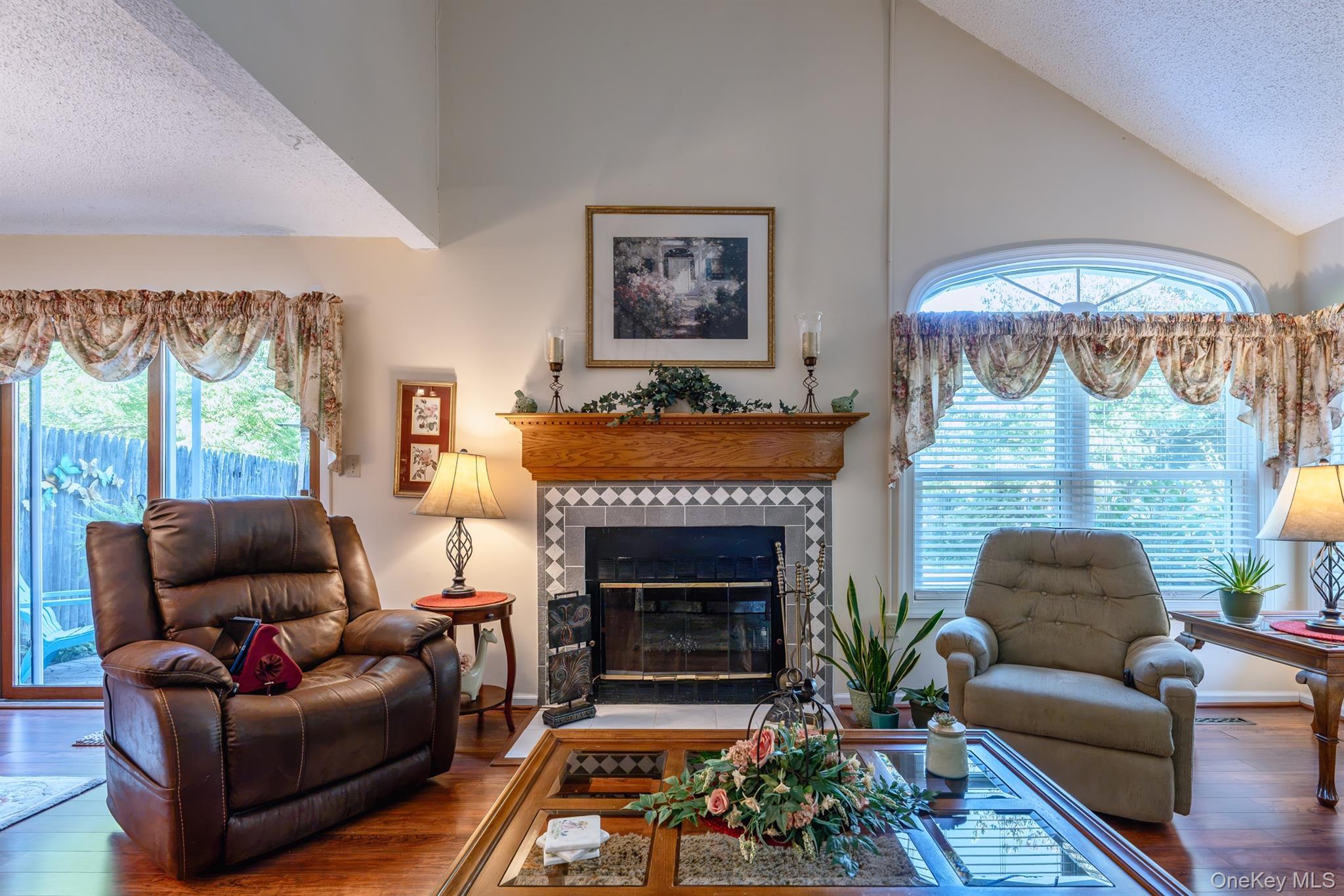 Single Family Cottonwood Circle  Ulster County, NY 12477, MLS-1058796-6