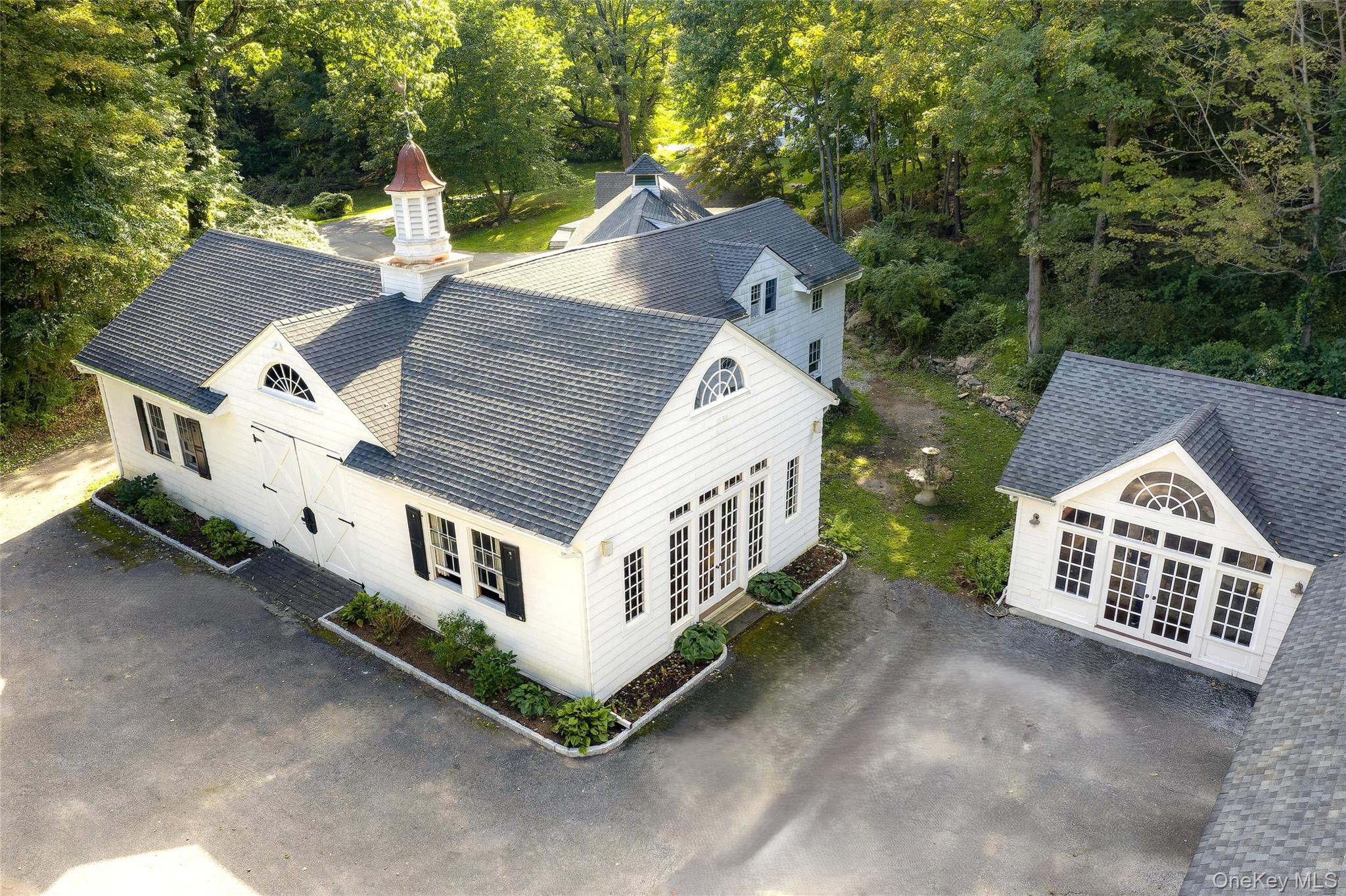 Single Family Cole Drive  Westchester County, NY 10504, MLS-1058855-11