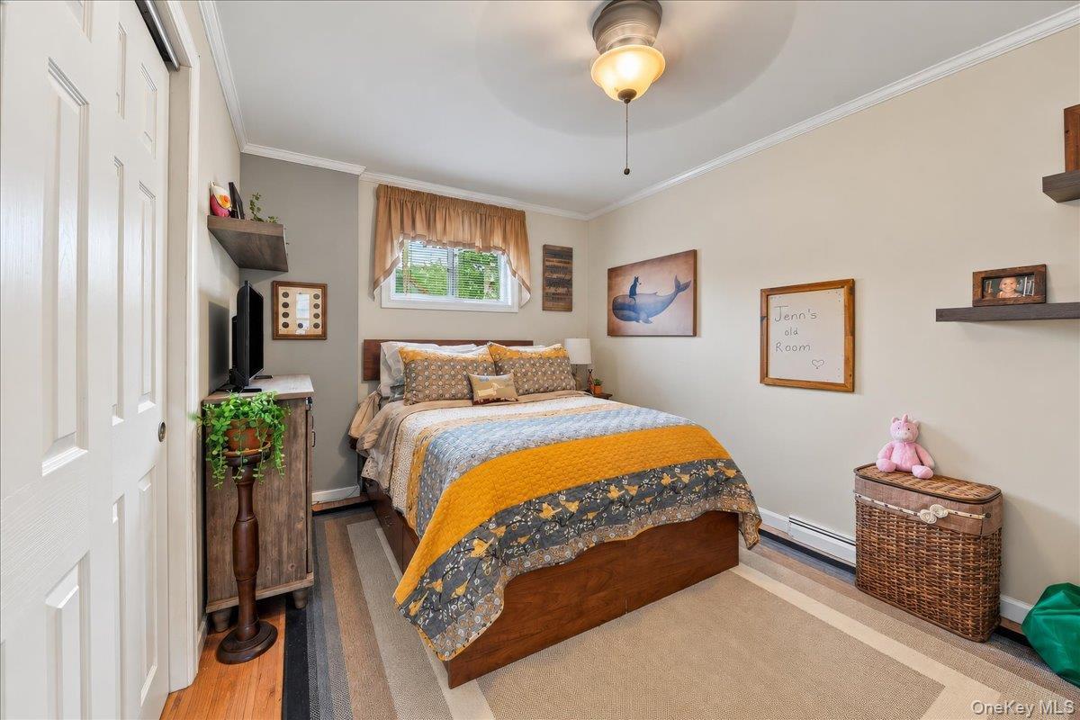 Single Family Harding Avenue Bronx, NY 10465, MLS-1058858-10