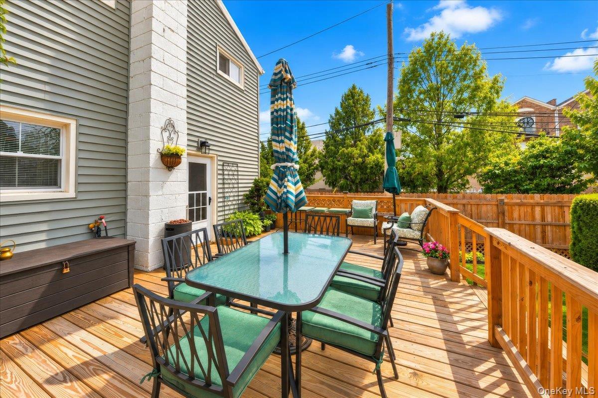 Single Family Harding Avenue Bronx, NY 10465, MLS-1058858-21