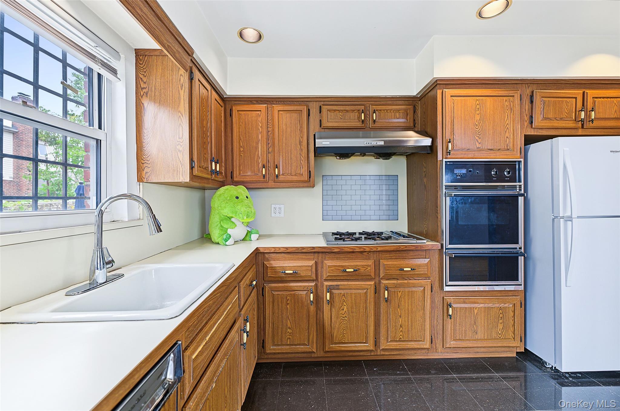 Single Family 22nd Avenue Queens, NY 11357, MLS-1058868-14