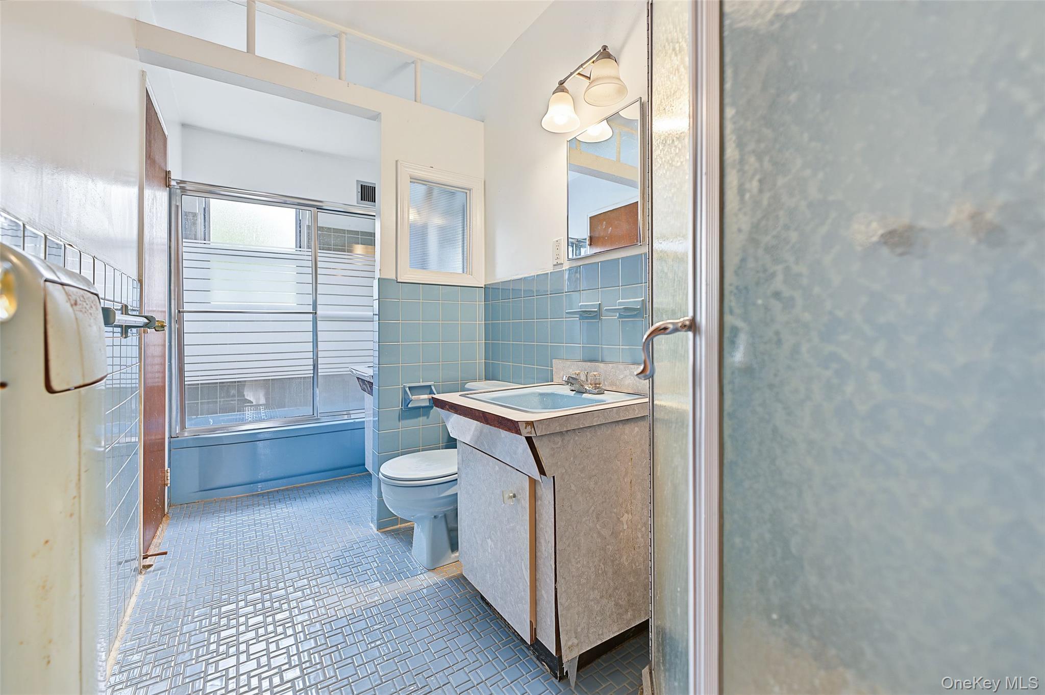 Single Family 22nd Avenue Queens, NY 11357, MLS-1058868-6