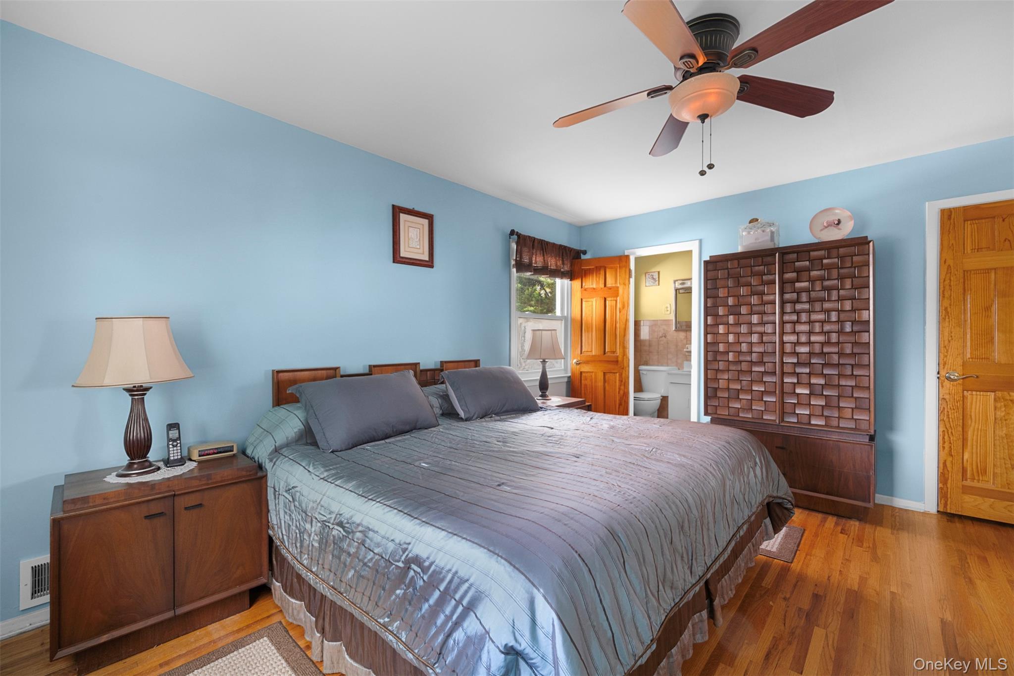 Single Family 264th Street Queens, NY 11362, MLS-1058880-17