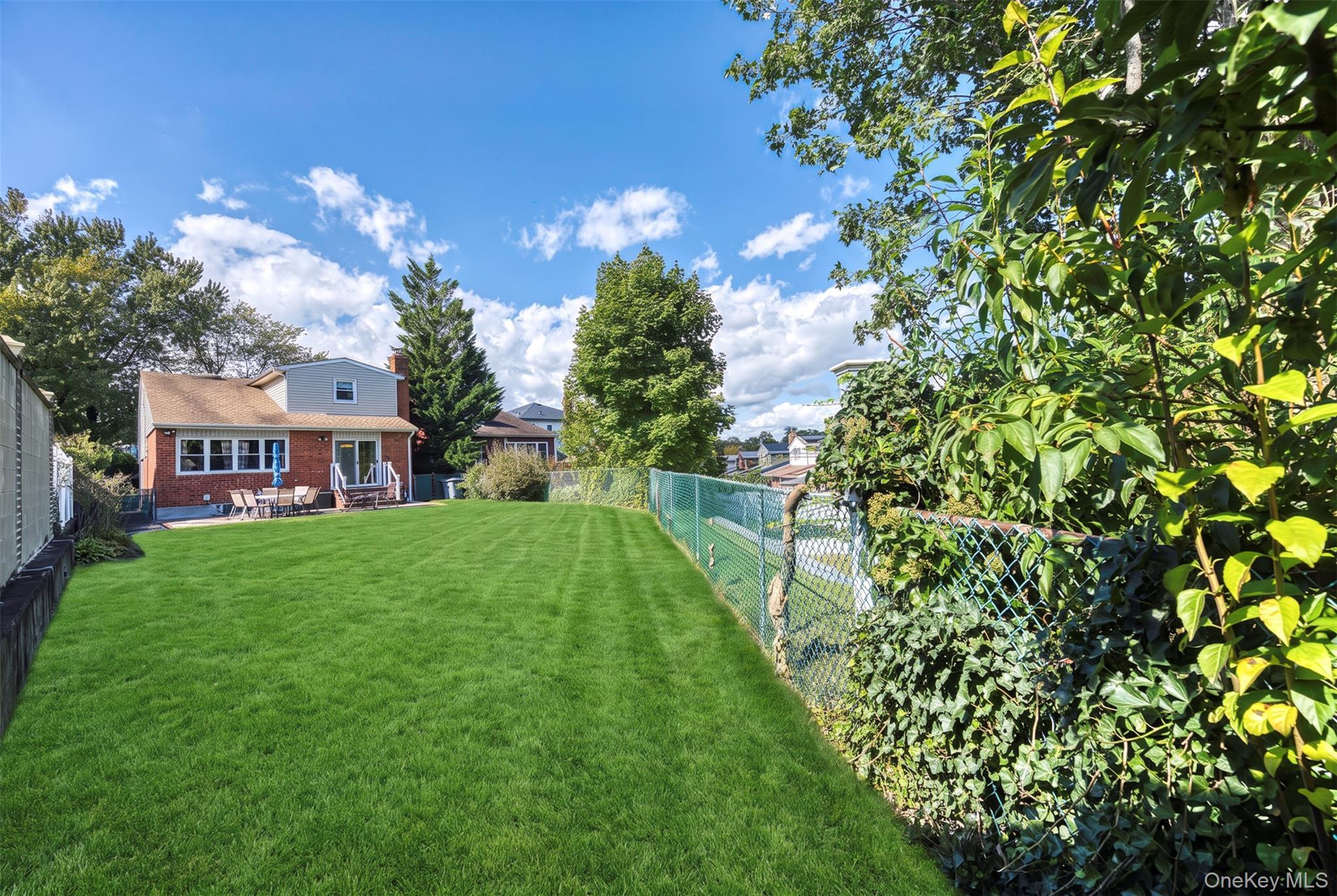 Single Family 264th Street Queens, NY 11362, MLS-1058880-2