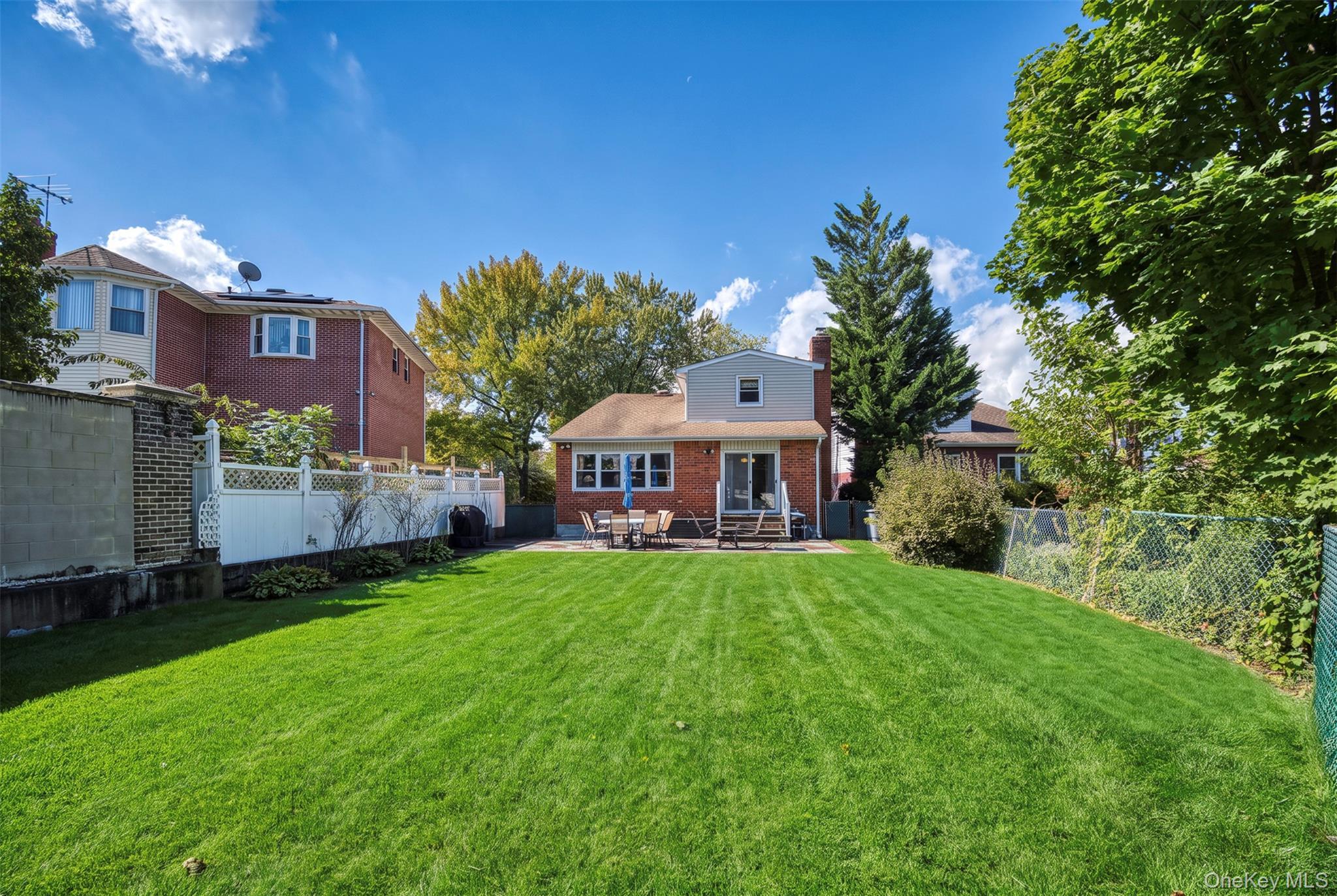 Single Family 264th Street Queens, NY 11362, MLS-1058880-36