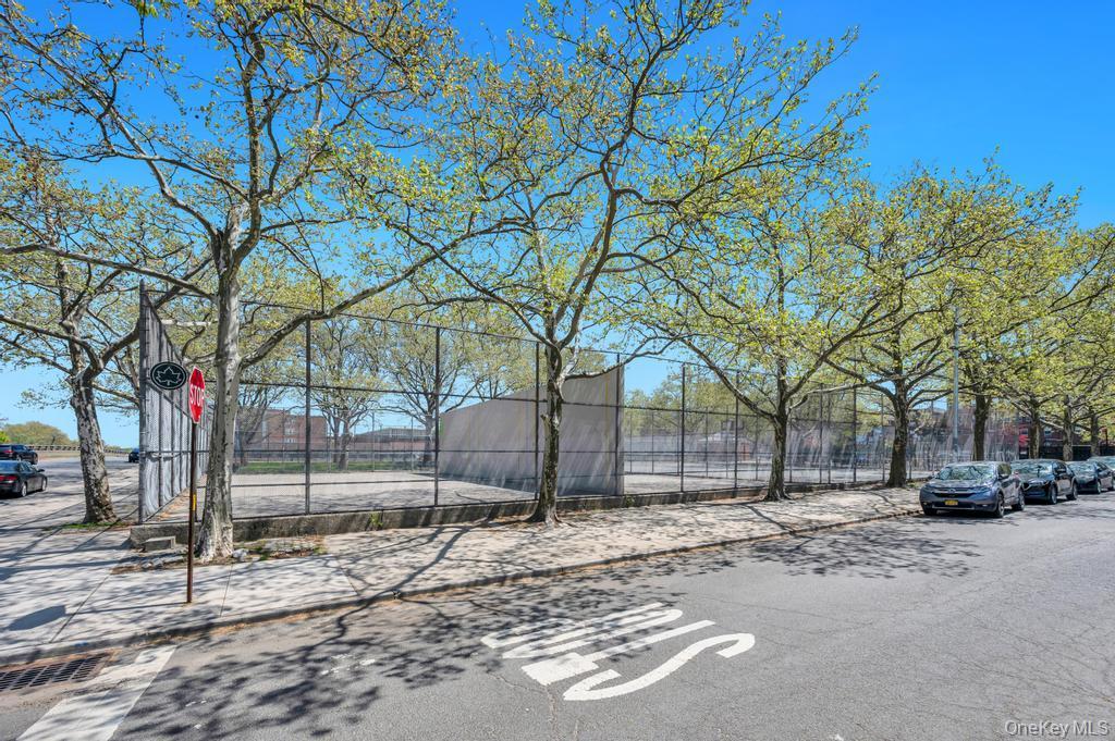 Single Family Grand Central Parkway Queens, NY 11432, MLS-1058889-10