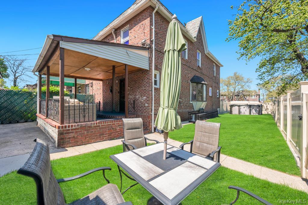 Single Family Grand Central Parkway Queens, NY 11432, MLS-1058889-5