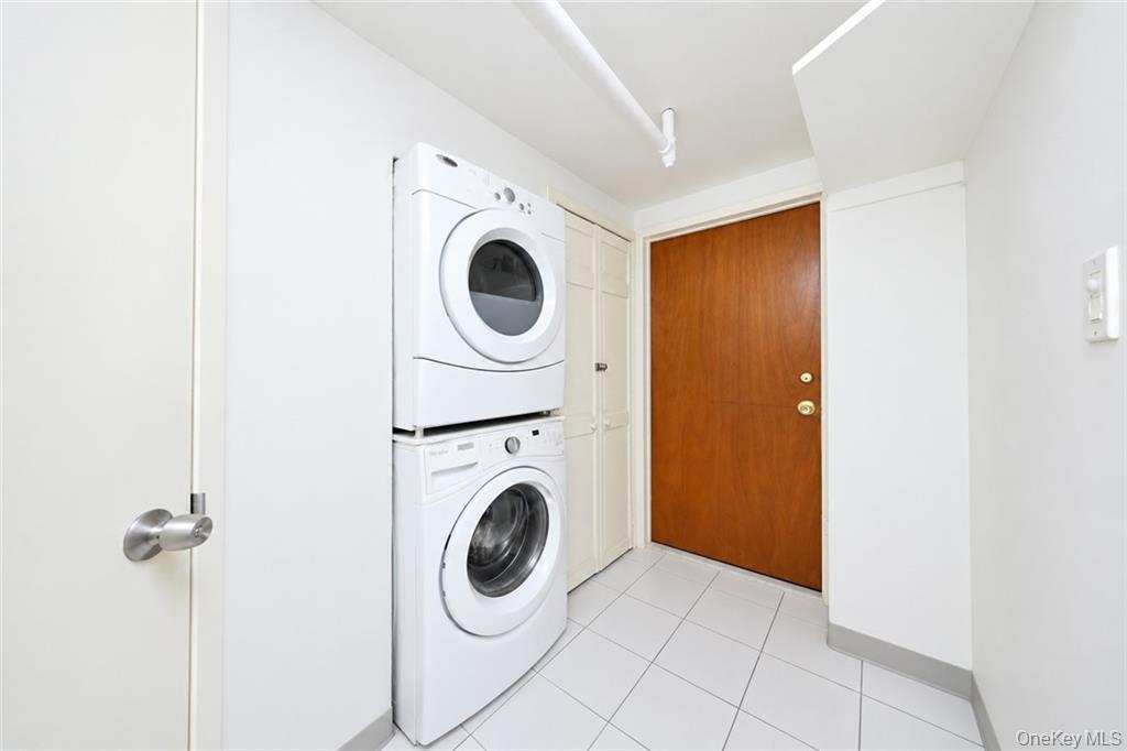 Single Family 88th Street Brooklyn, NY 11209, MLS-1058897-33