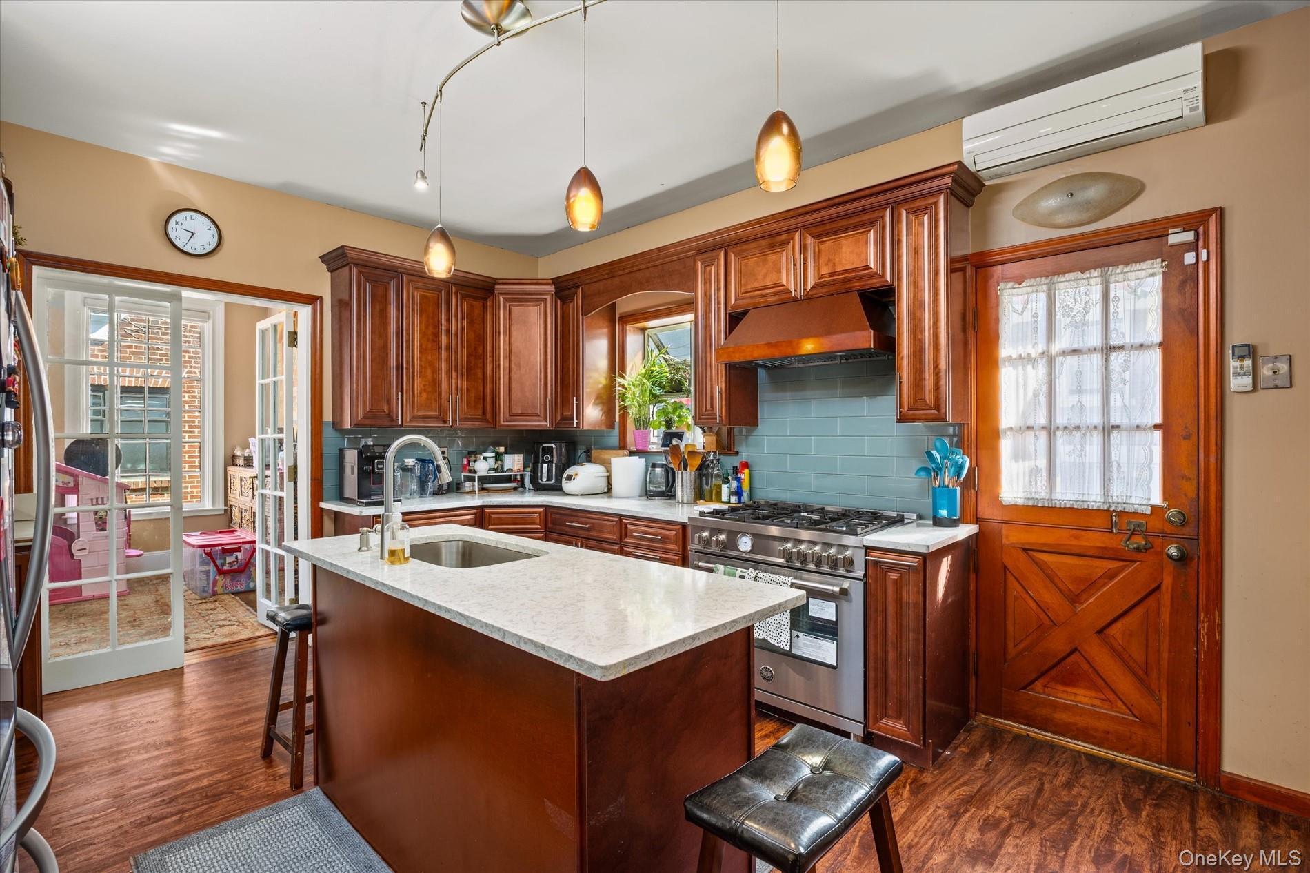 Single Family Beverly Road  Queens, NY 11415, MLS-1058926-20