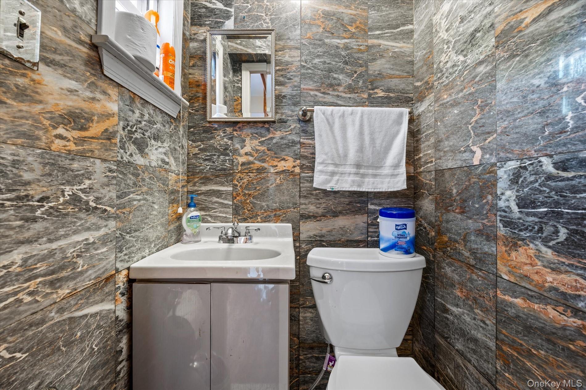 Single Family Beverly Road  Queens, NY 11415, MLS-1058926-25