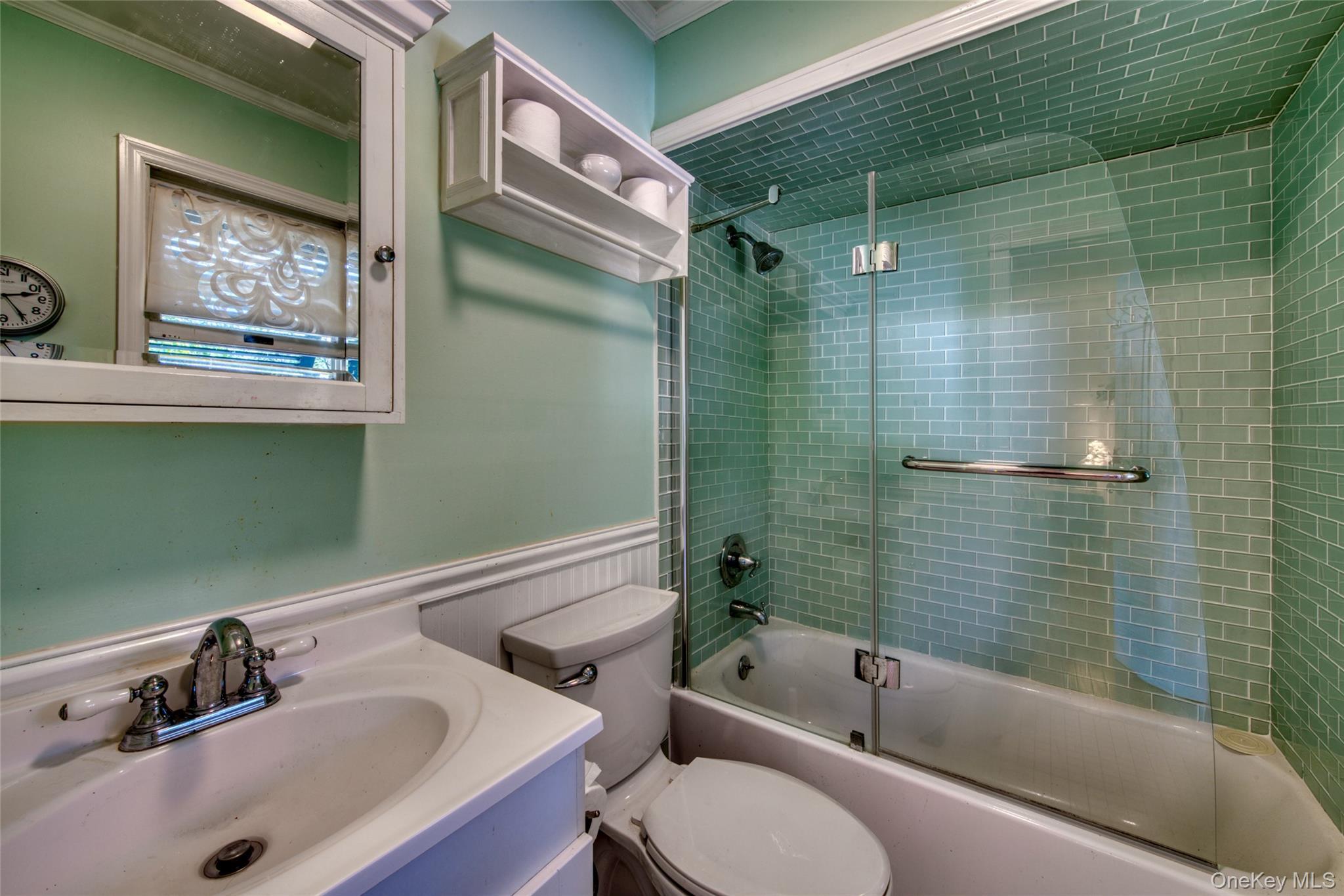 Single Family Cedar Point Drive E  Suffolk County, NY 11971, MLS-1058940-12