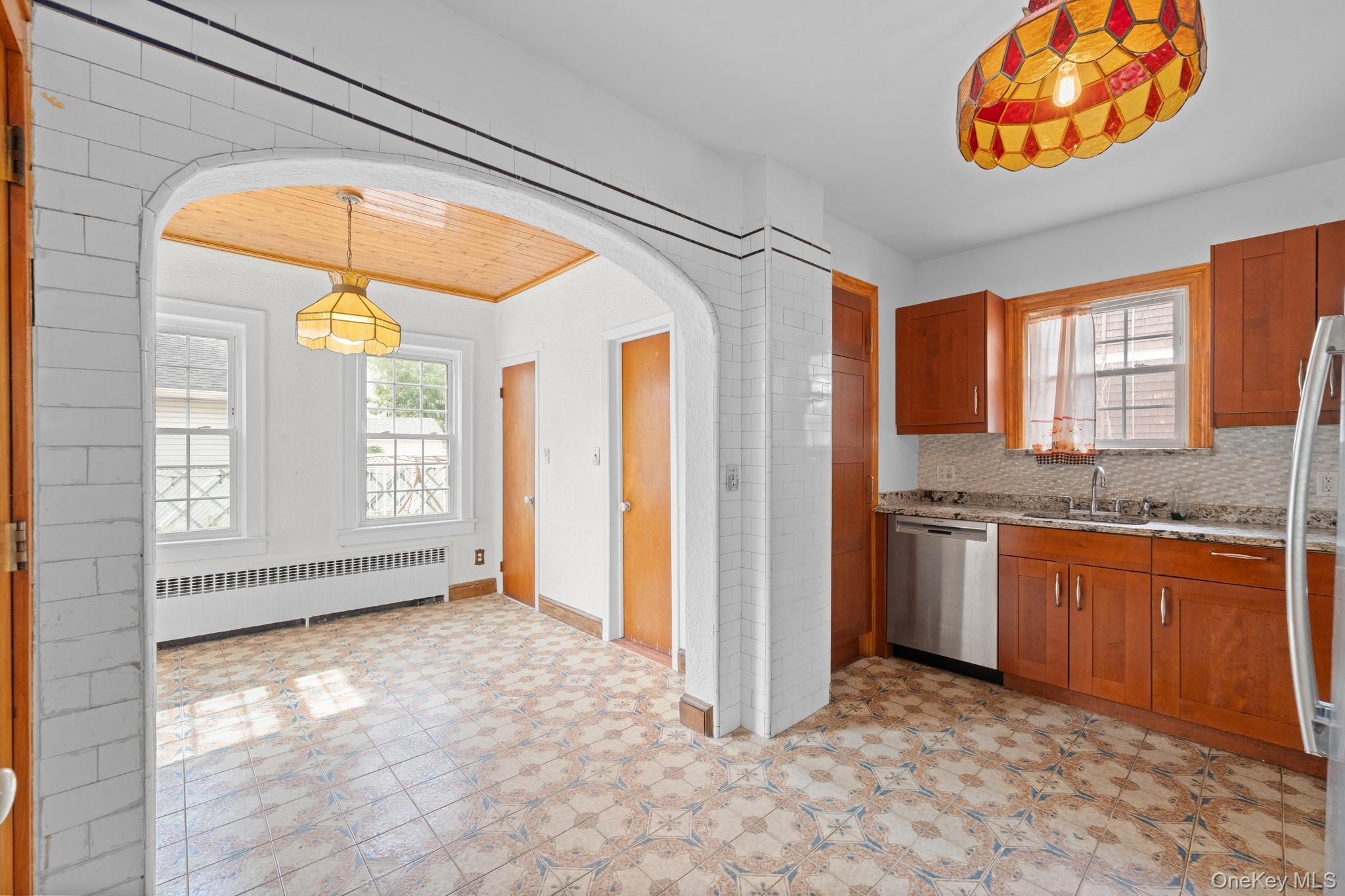 Single Family Beech Court Queens, NY 11356, MLS-1058954-5