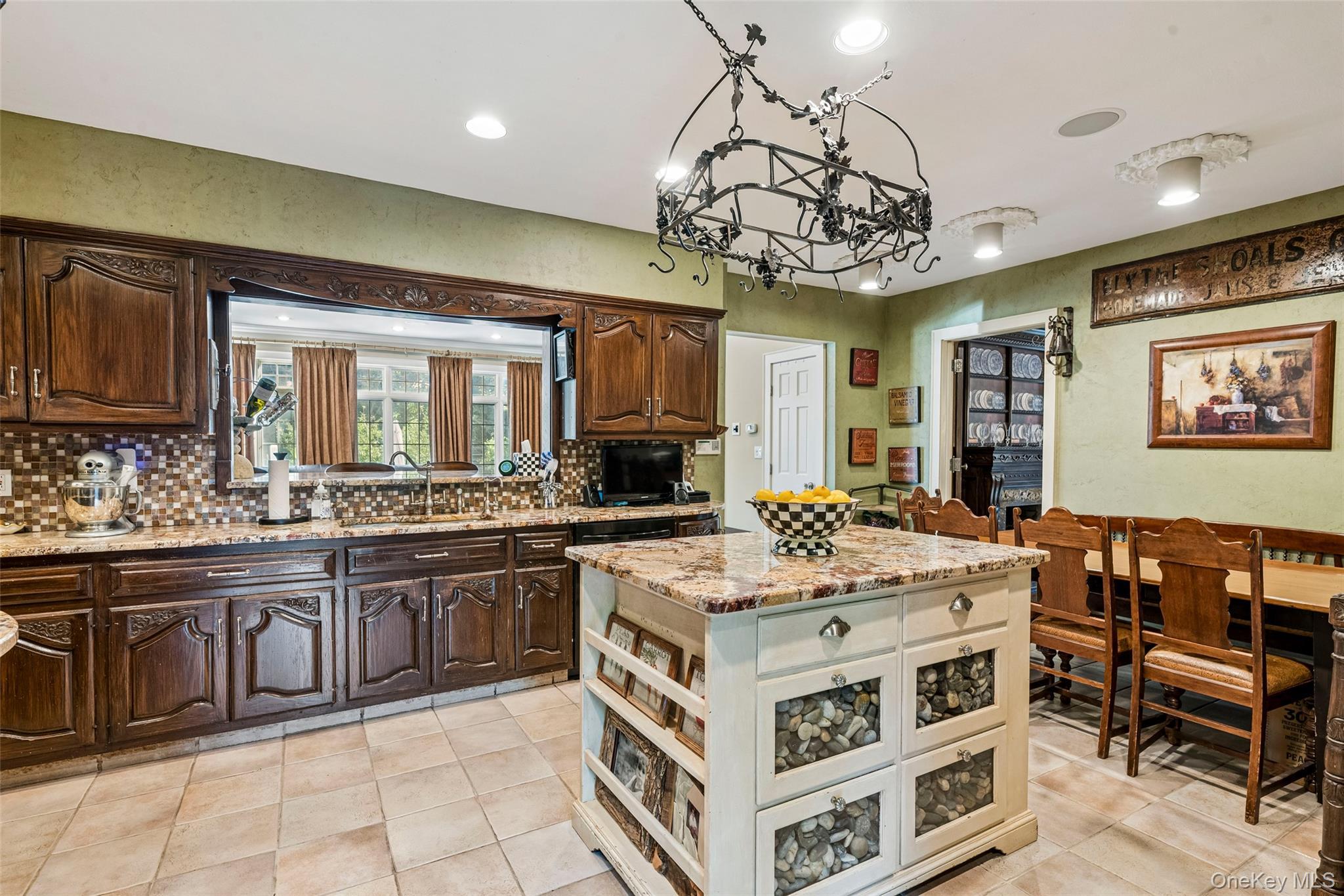 Single Family Harbor Road  Nassau County, NY 11557, MLS-1059038-11