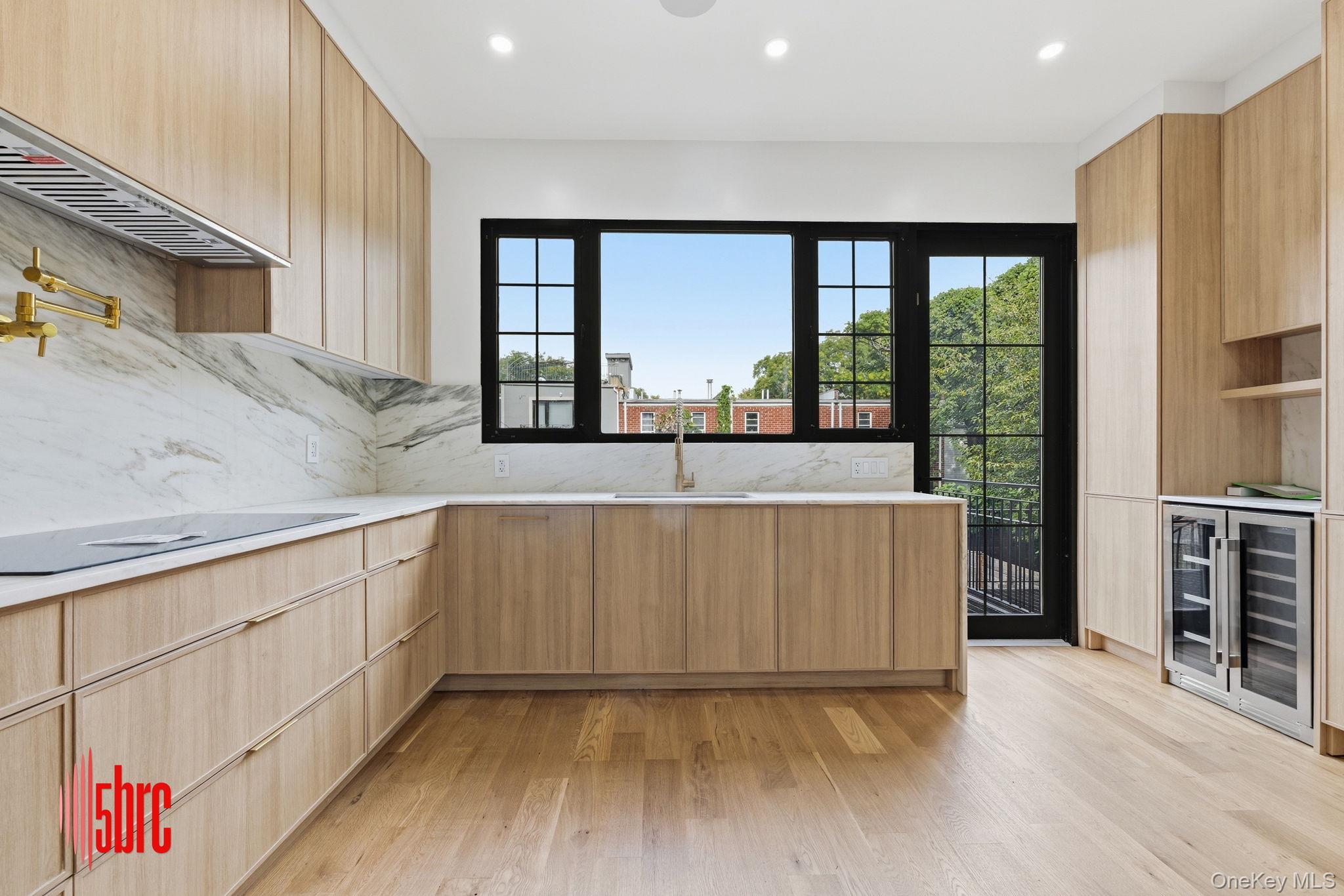 Single Family Cooper Street Brooklyn, NY 11207, MLS-1059047-6