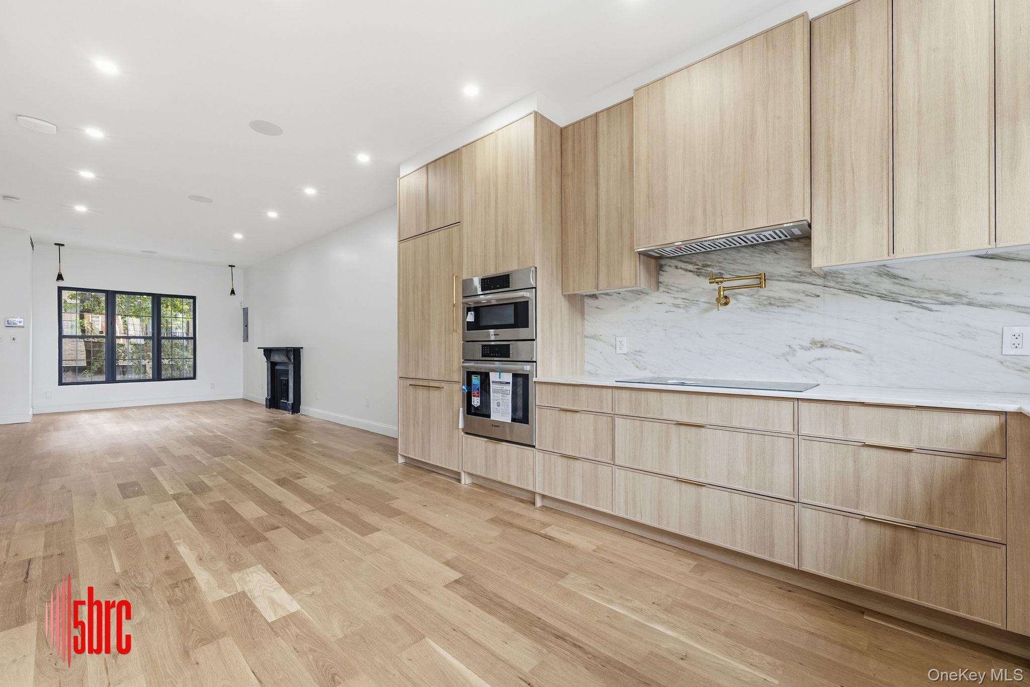 Single Family Cooper Street Brooklyn, NY 11207, MLS-1059047-7