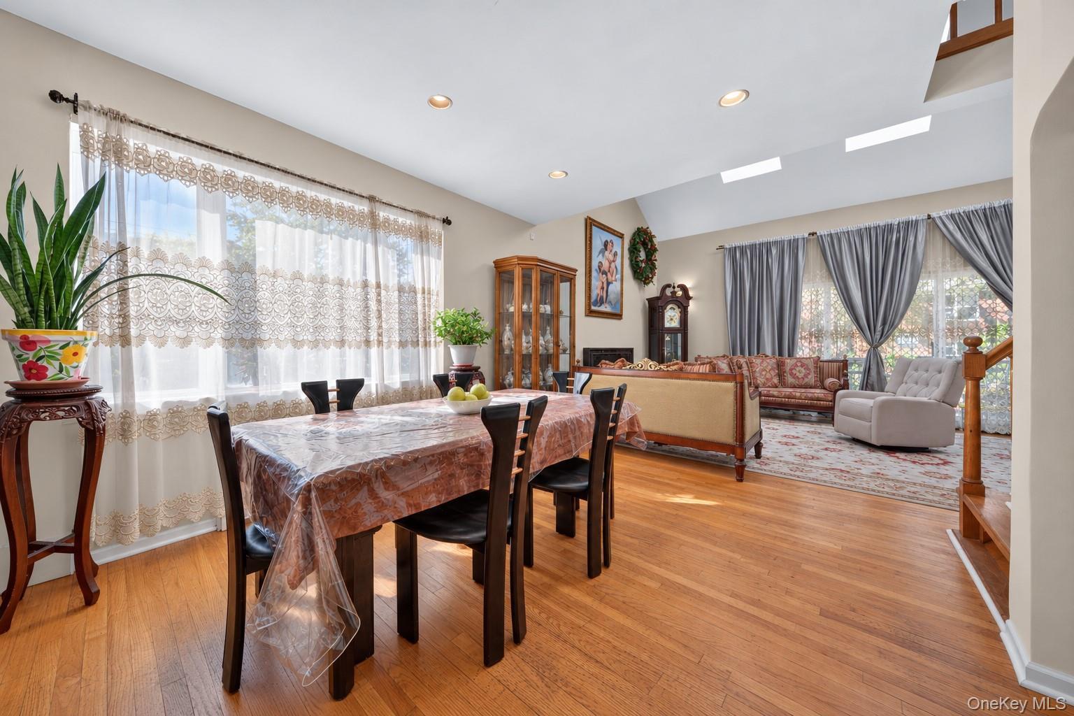 Single Family 193rd Street Queens, NY 11358, MLS-1059075-2